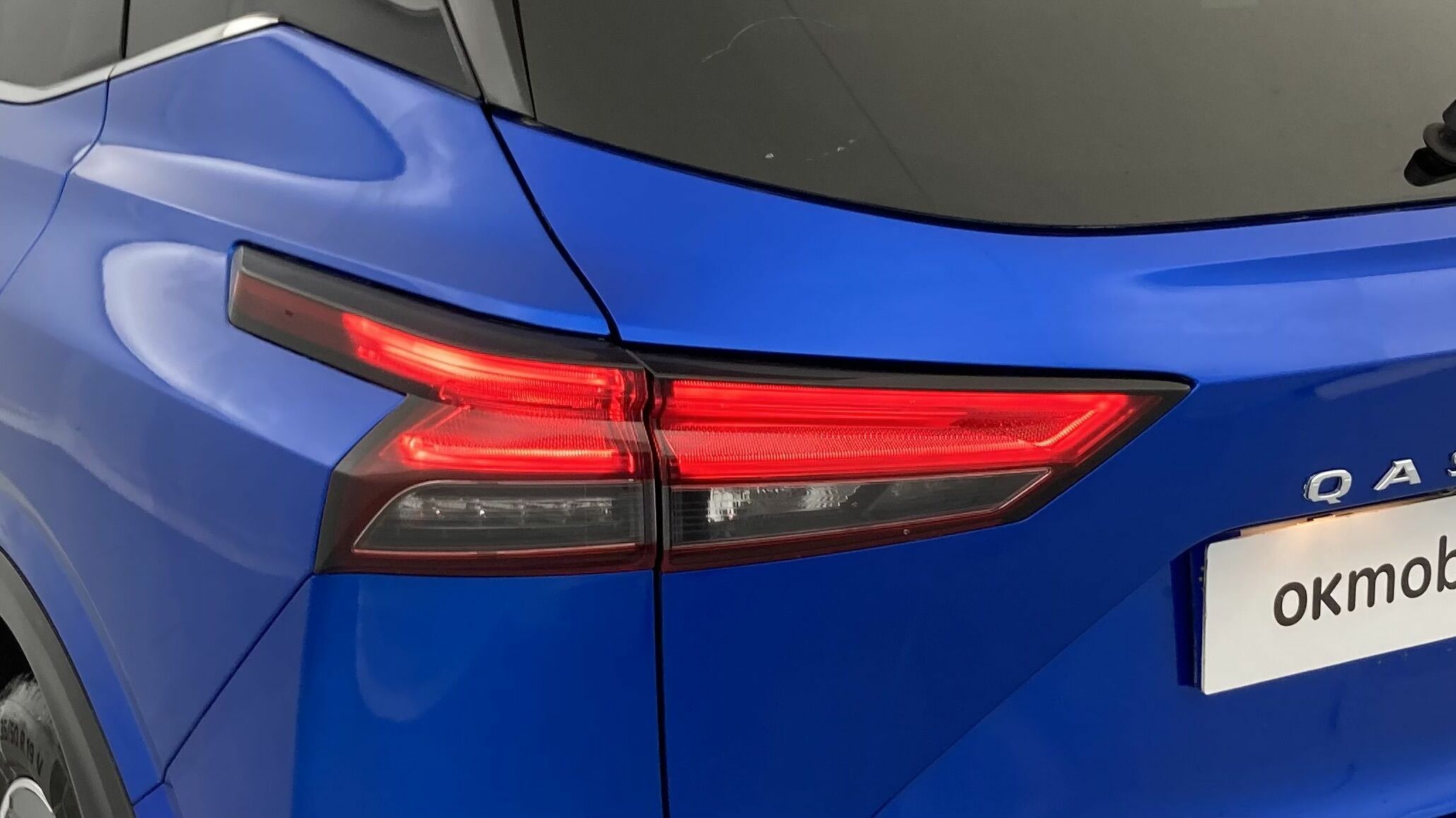 nissan qashqai tekna 1.3 DIG-T 140 MHEV 2022 blue 29