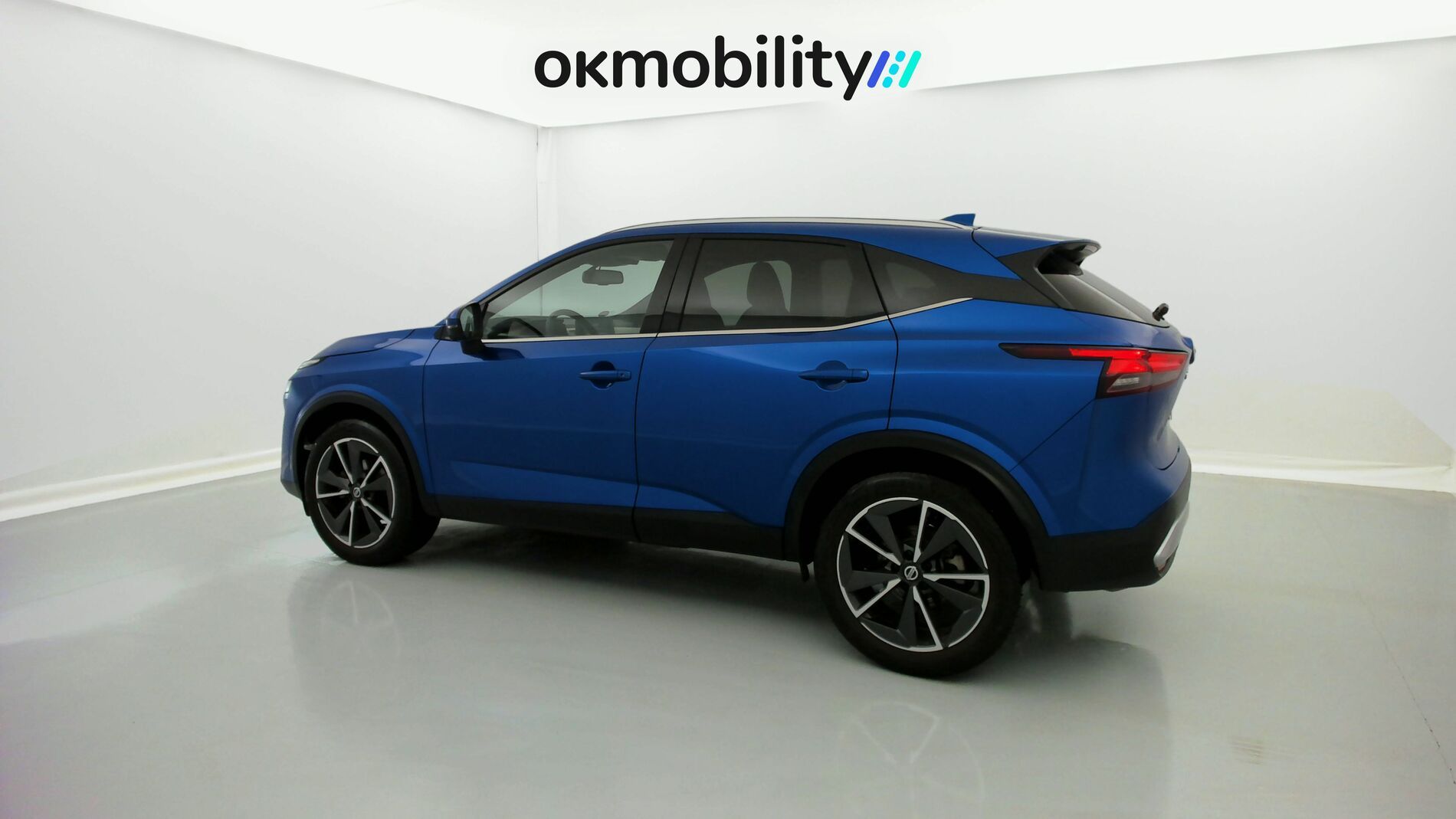 nissan qashqai tekna 1.3 DIG-T 140 MHEV 2022 blue 8
