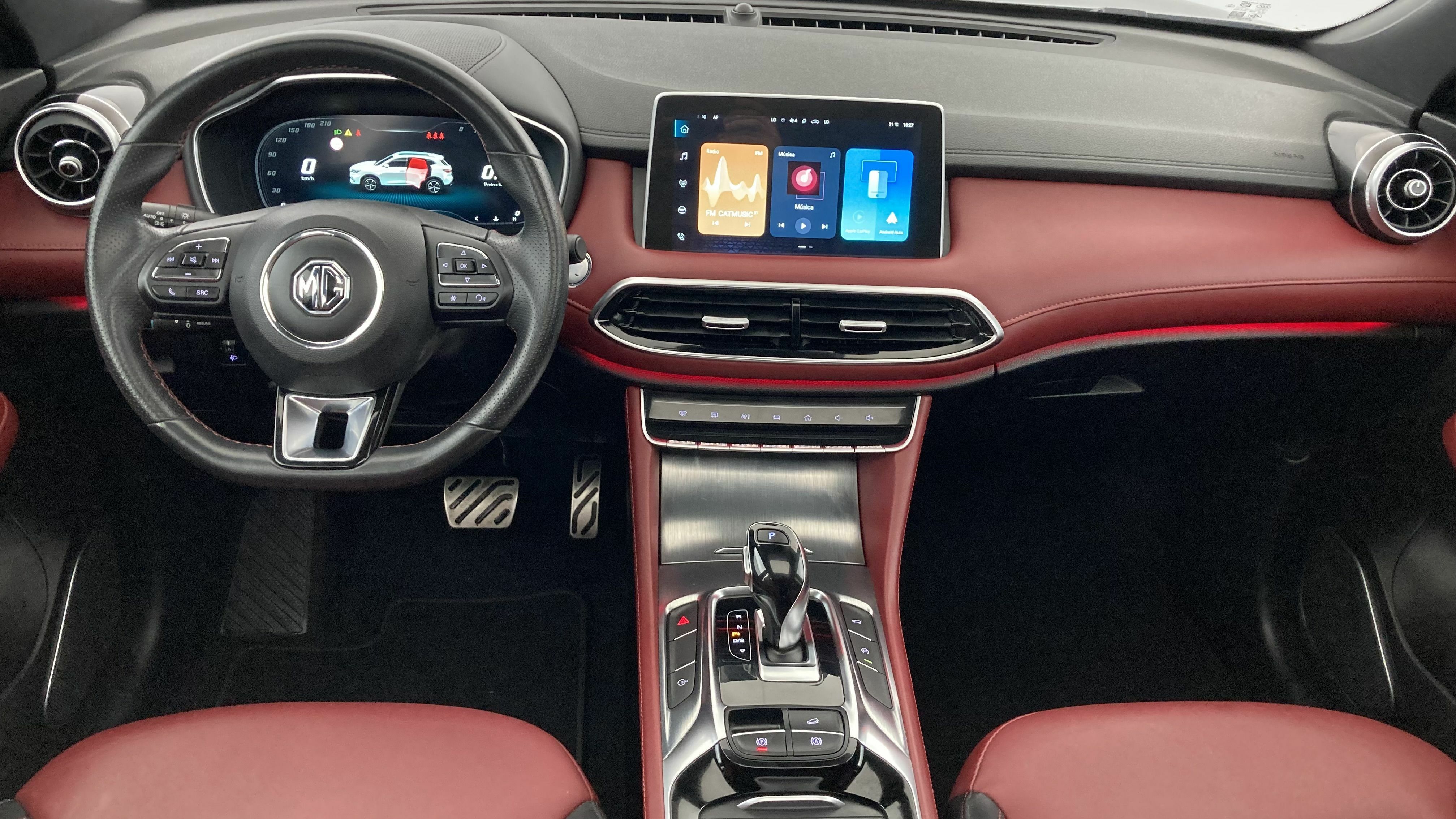 mg hs luxury 1.5 T-GDI 162 AT 2023 pebble black - pbc 16