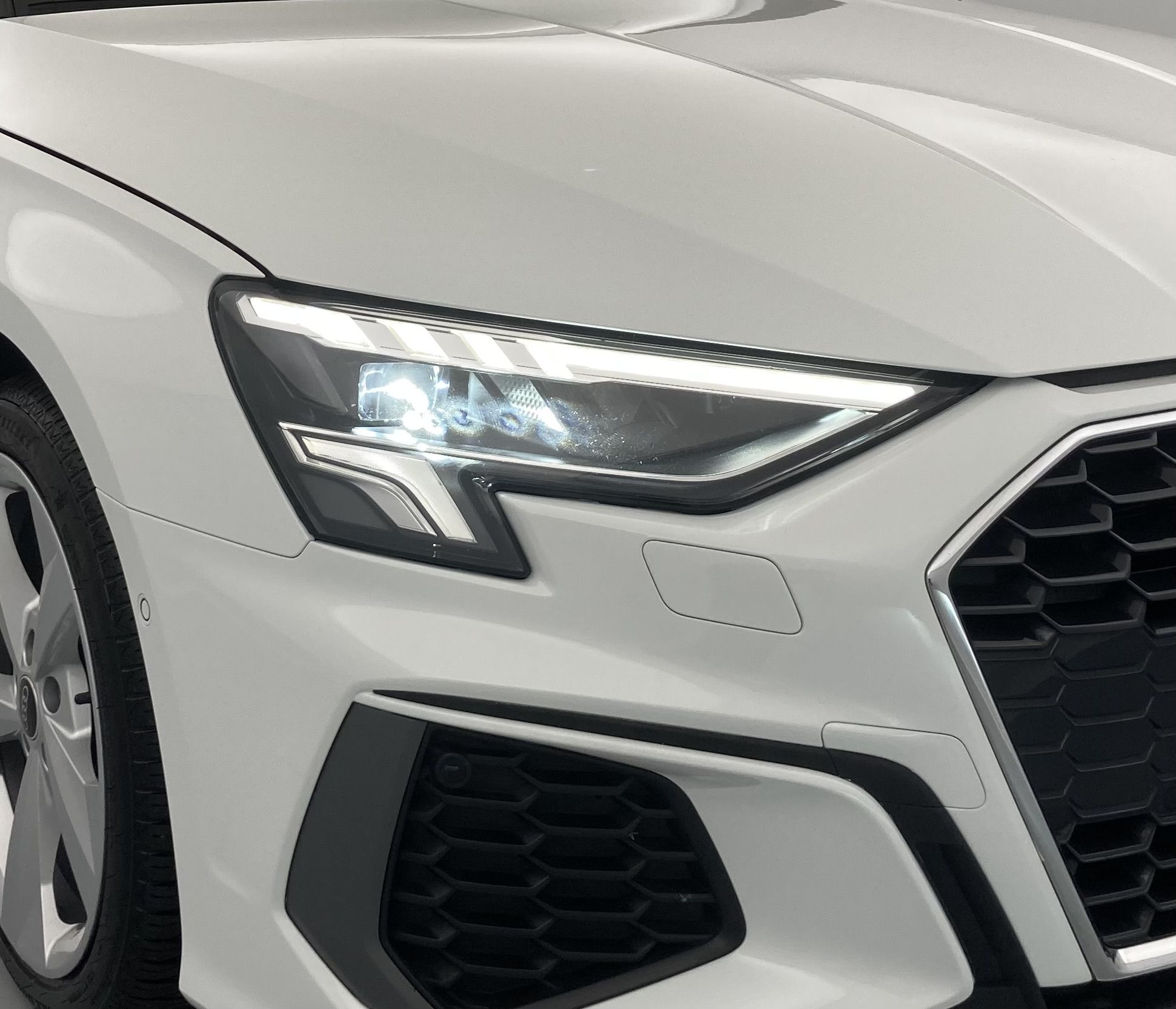 audi a3 sportback s line 35 TFSI 150 STRONIC 2023 ibis weiss 16