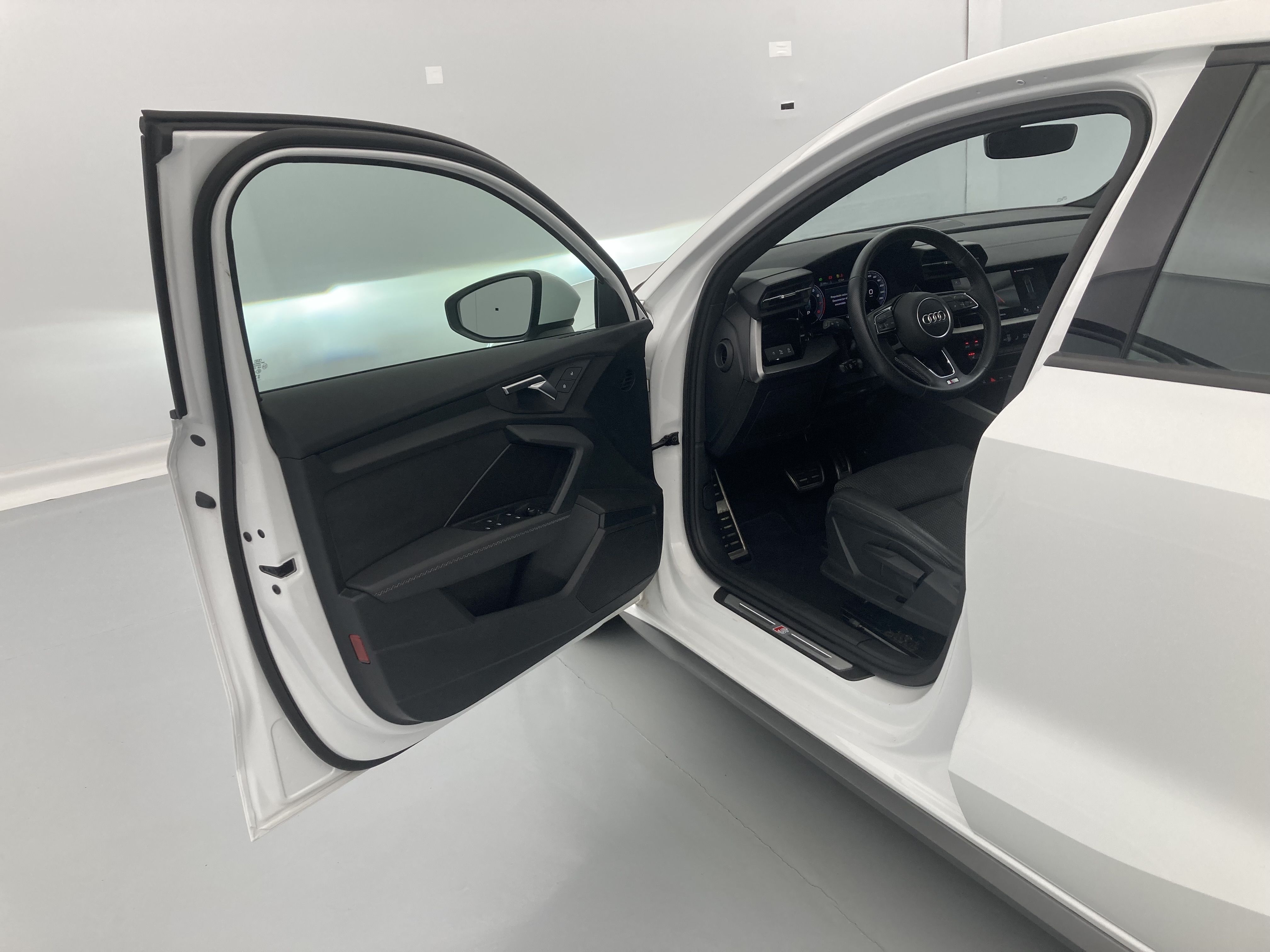 audi a3 sportback s line 35 TFSI 150 STRONIC 2023 ibis weiss 21