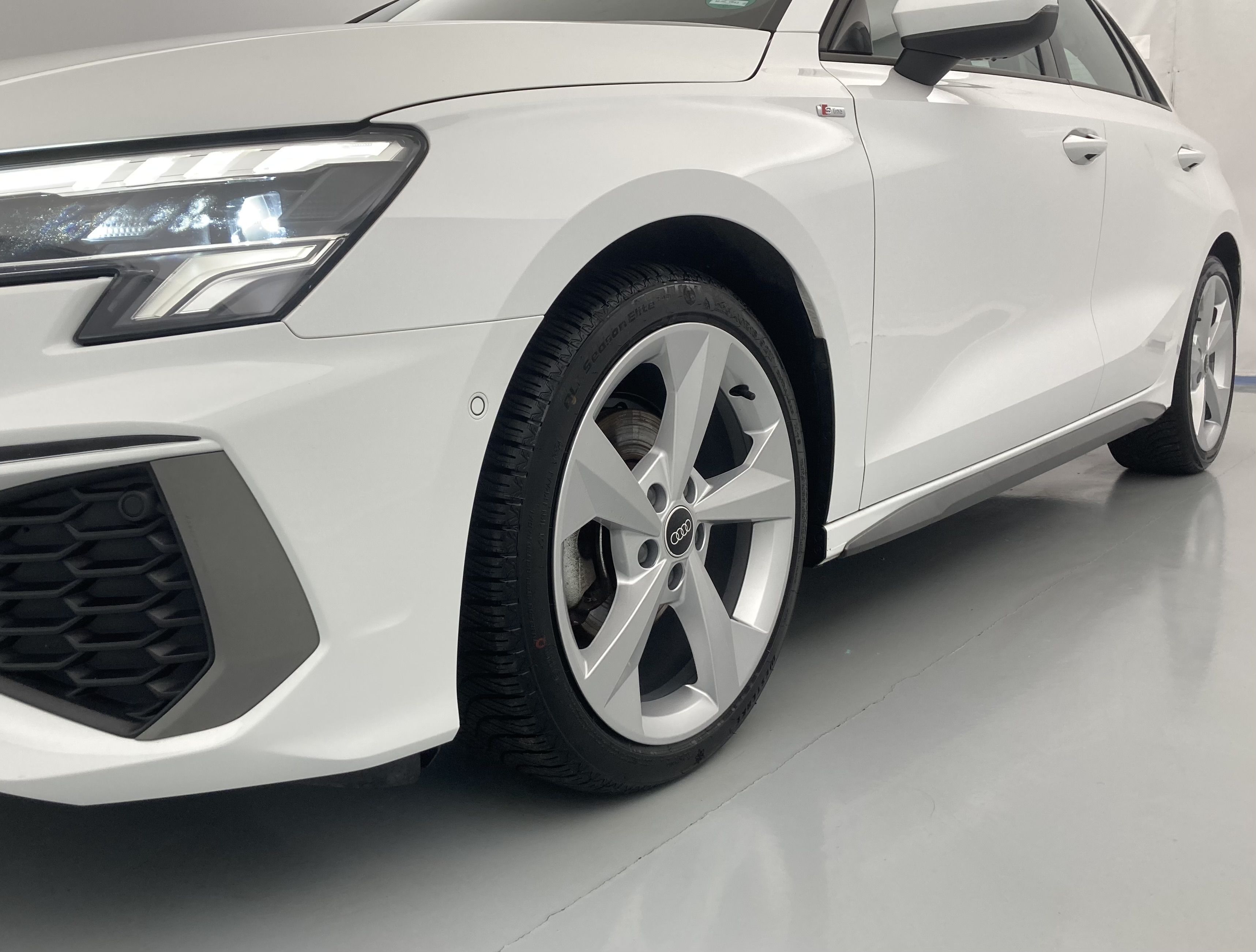 audi a3 sportback s line 35 TFSI 150 STRONIC 2023 ibis weiss 28