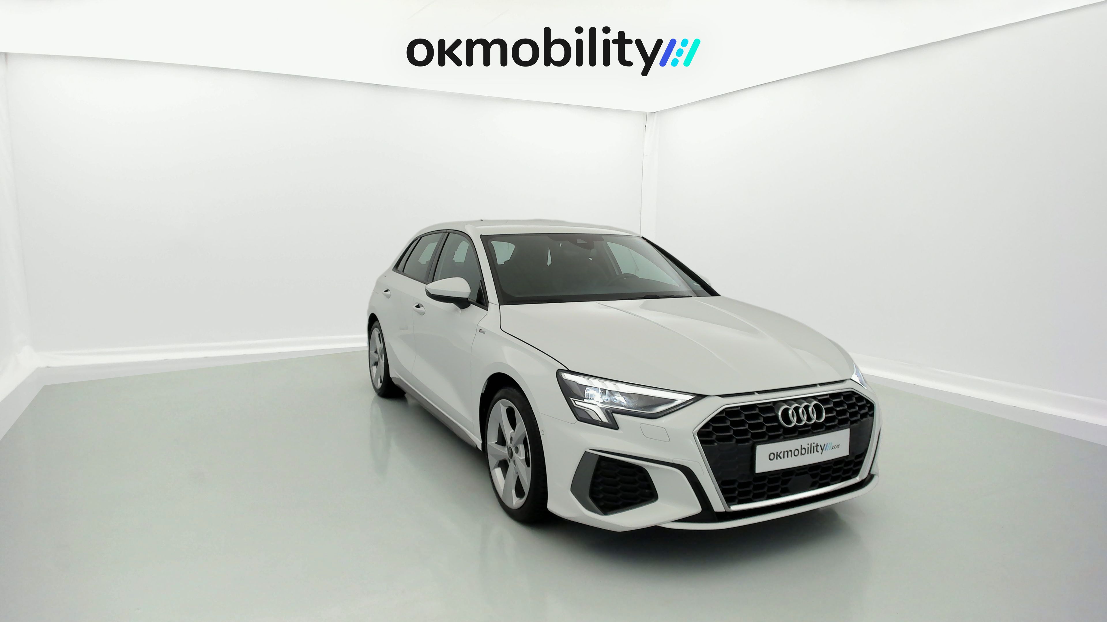 audi a3 sportback s line 35 TFSI 150 STRONIC 2023 ibis weiss 4