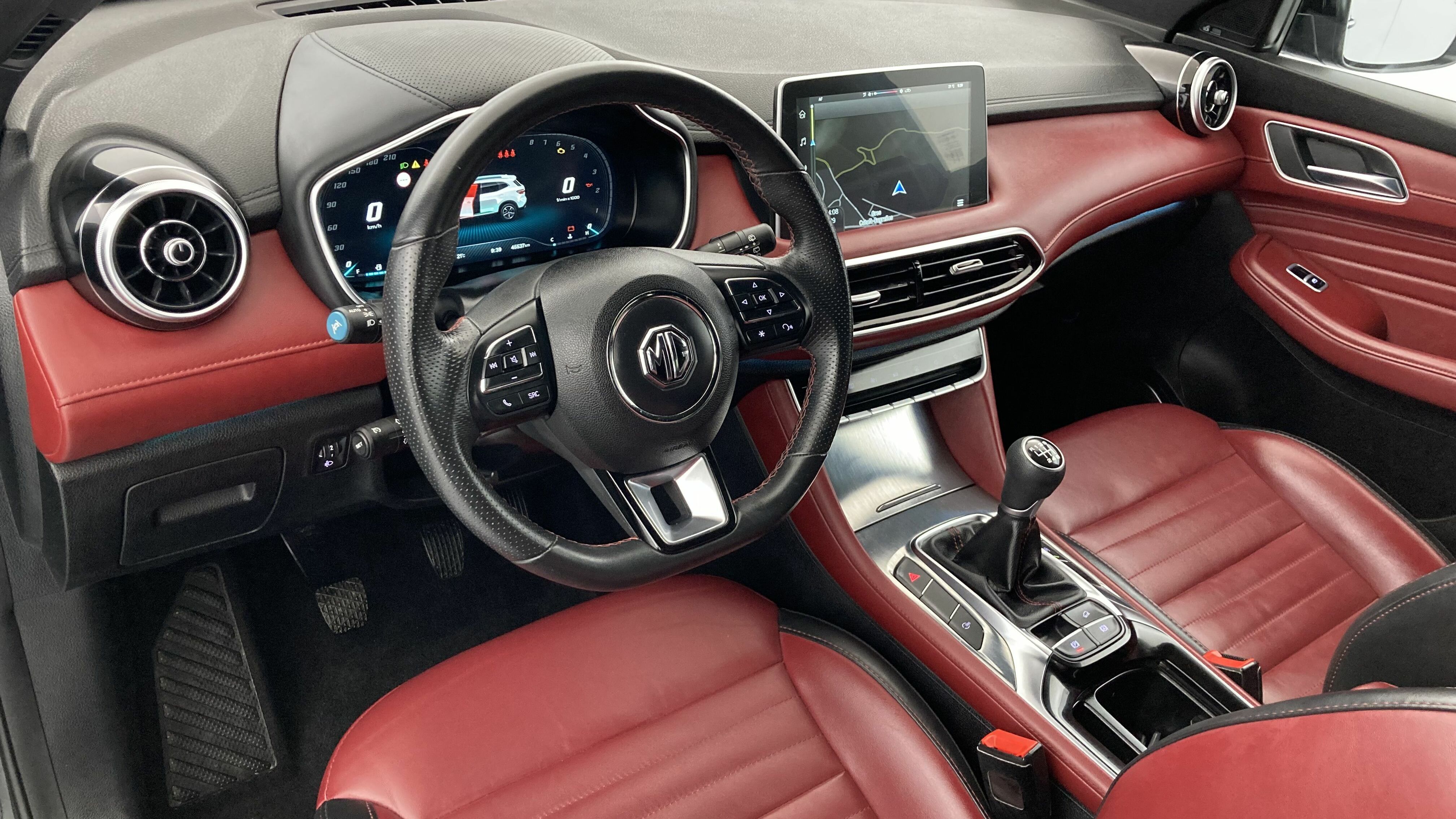 mg hs luxury 1.5 T-GDI 162 2023 pebble black - pbc 15