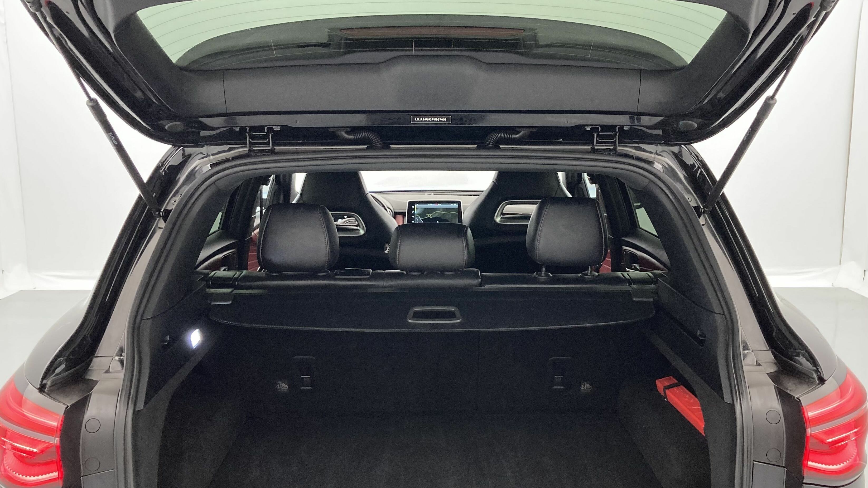 mg hs luxury 1.5 T-GDI 162 2023 pebble black - pbc 24