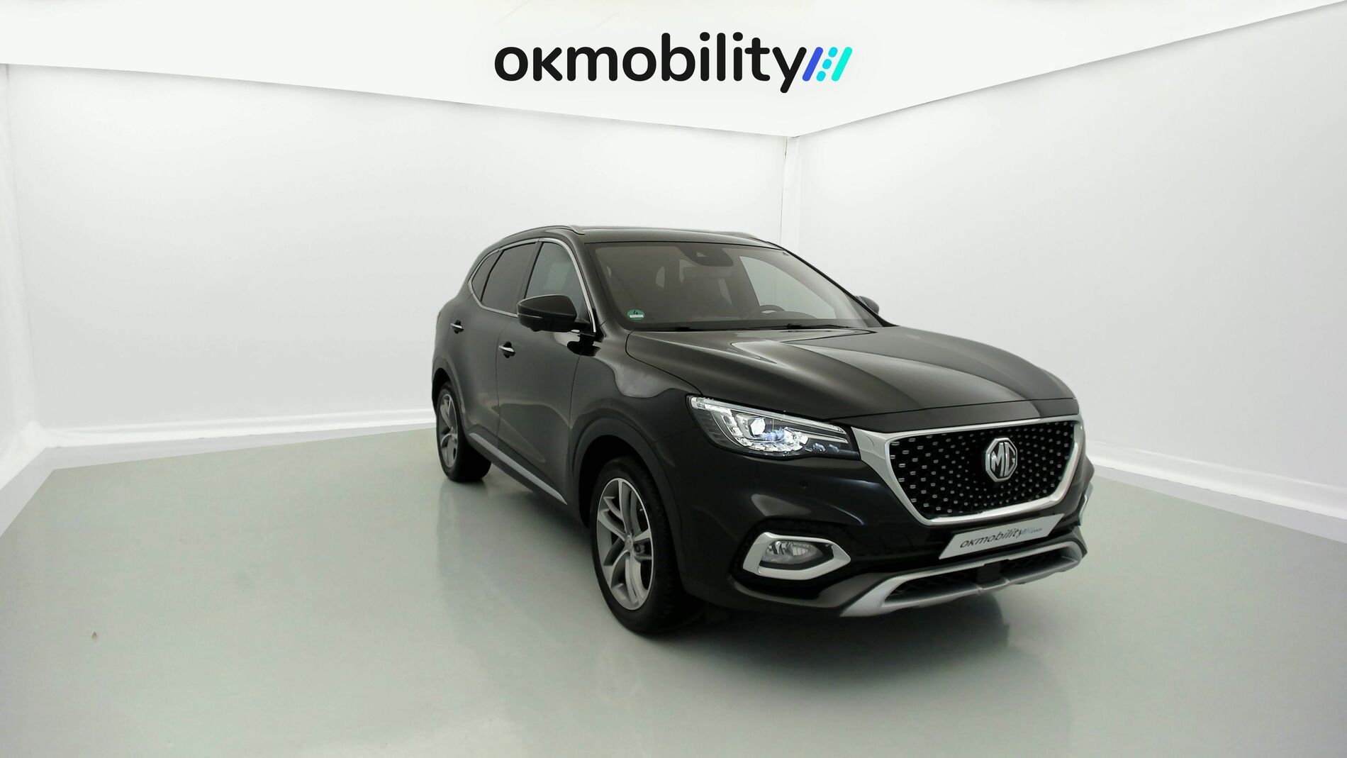 mg hs luxury 1.5 T-GDI 162 2023 pebble black - pbc 3