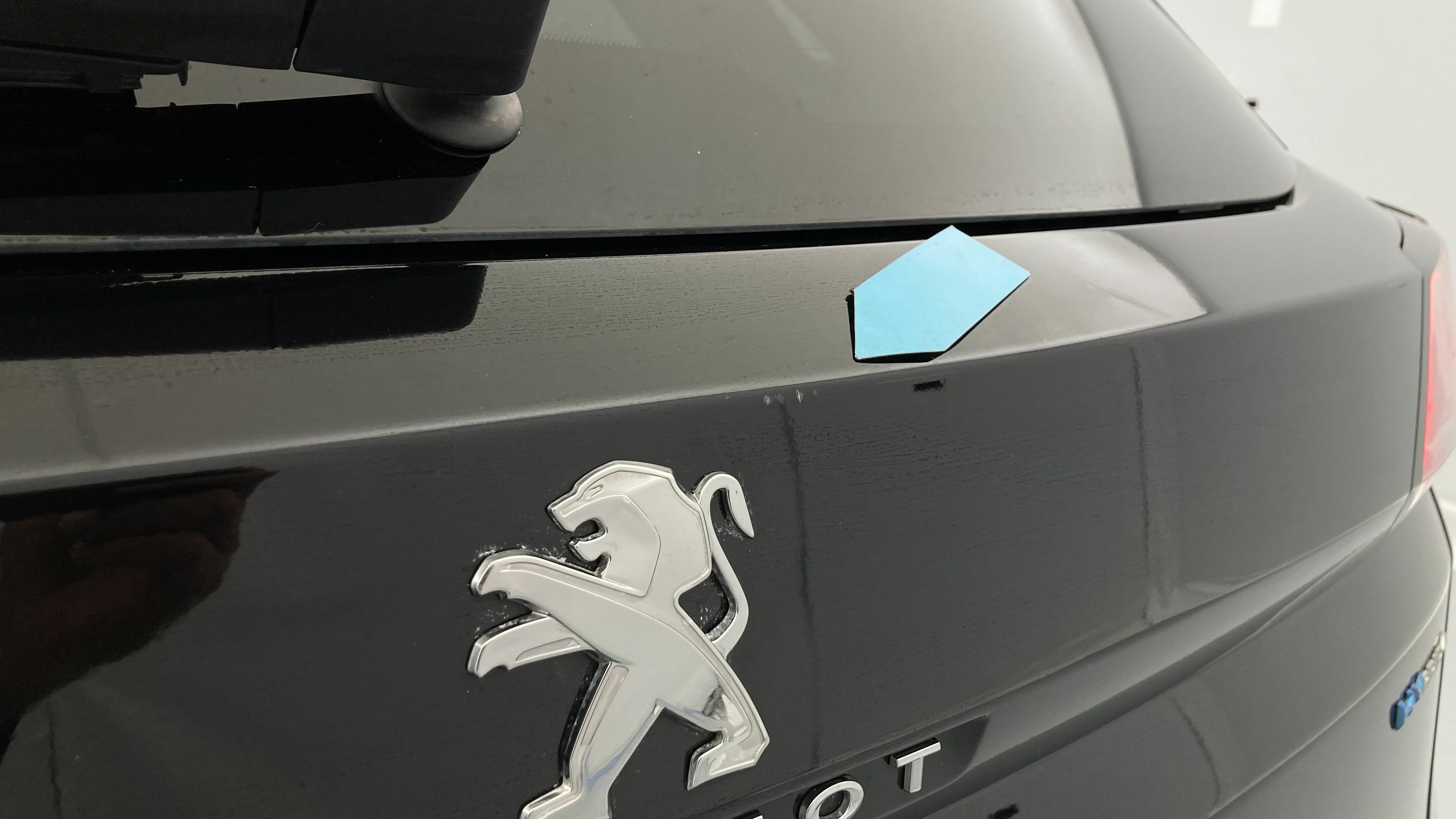 peugeot 3008 gt pack 1.6 HYBRID 300 EAT PHEV 2022 negro perla nera 38