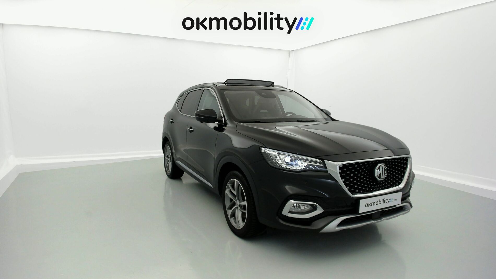 mg hs luxury 1.5 T-GDI 162 AT 2023 pebble black - pbc 3