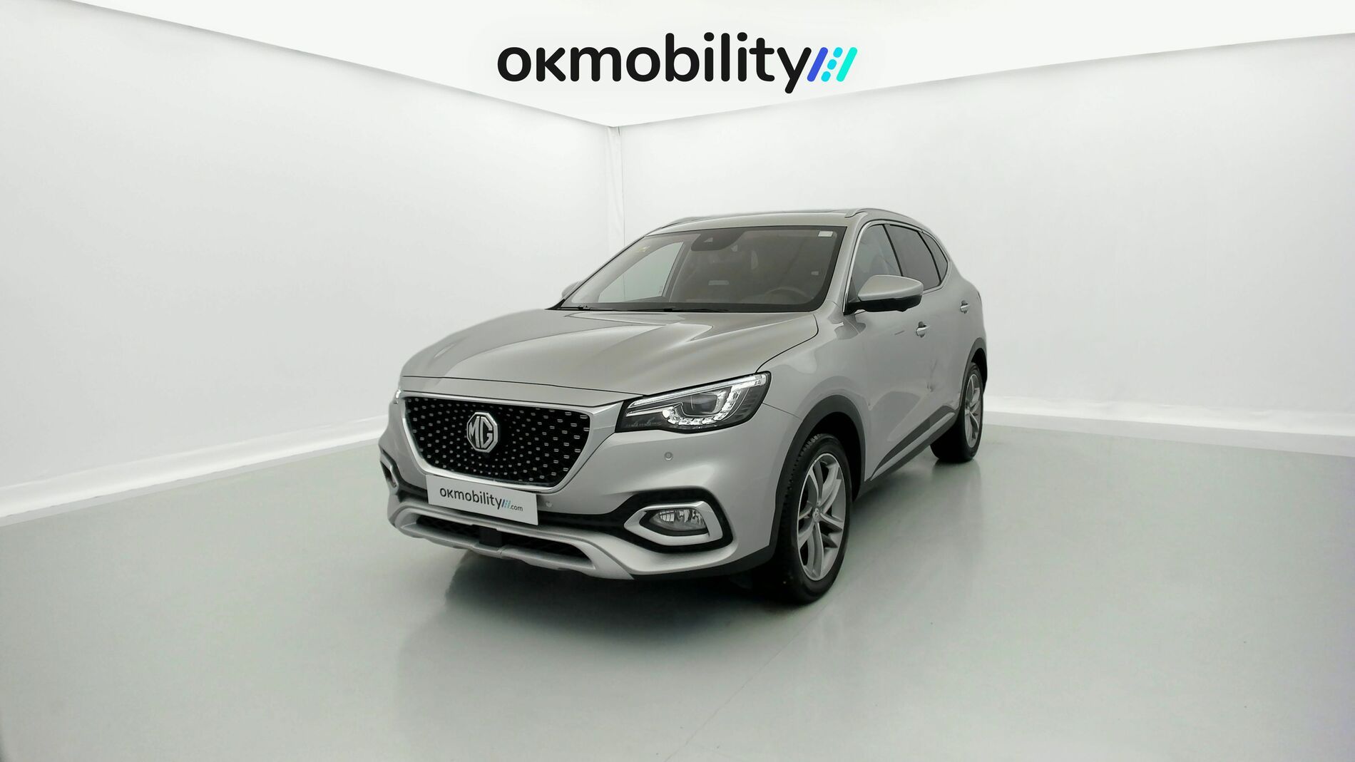 mg hs luxury 1.5 T-GDI 162 AT 2023 medal silver - ssa 1