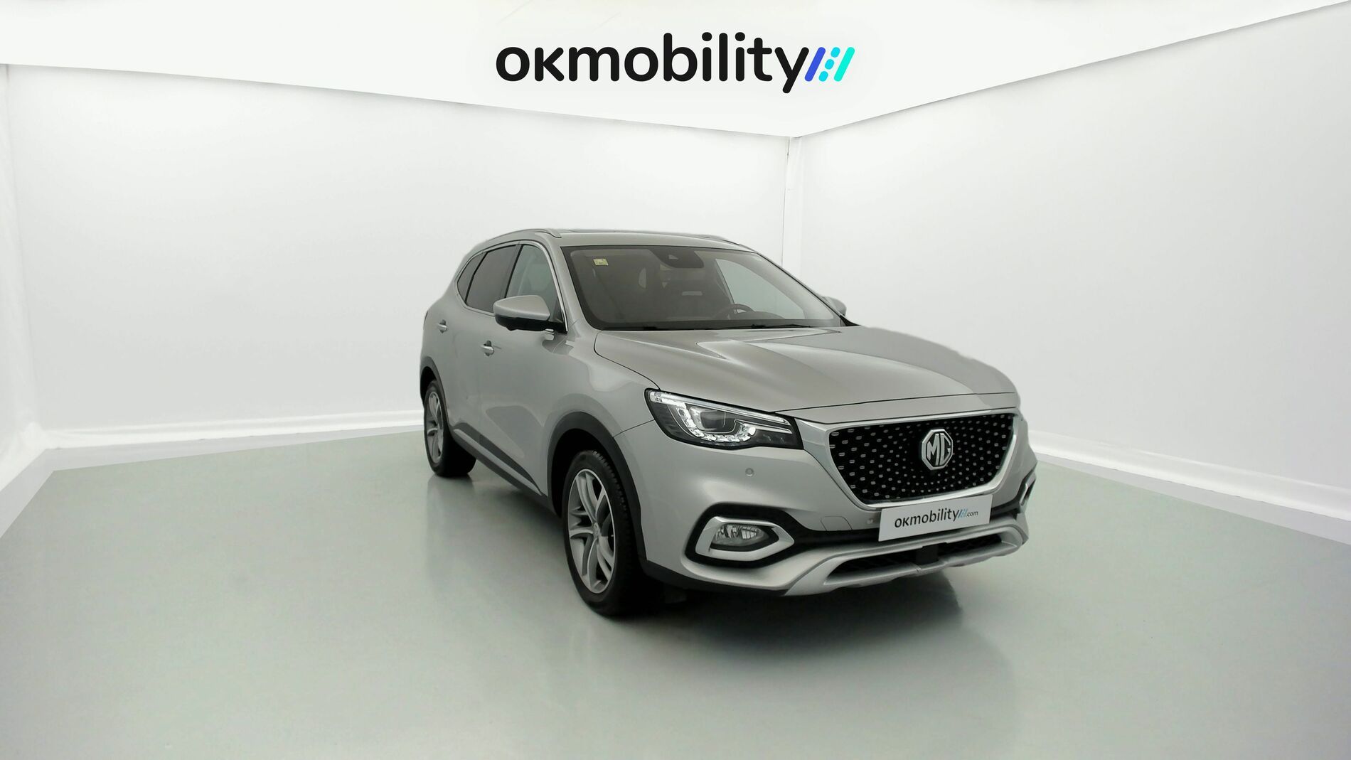 mg hs luxury 1.5 T-GDI 162 AT 2023 medal silver - ssa 3