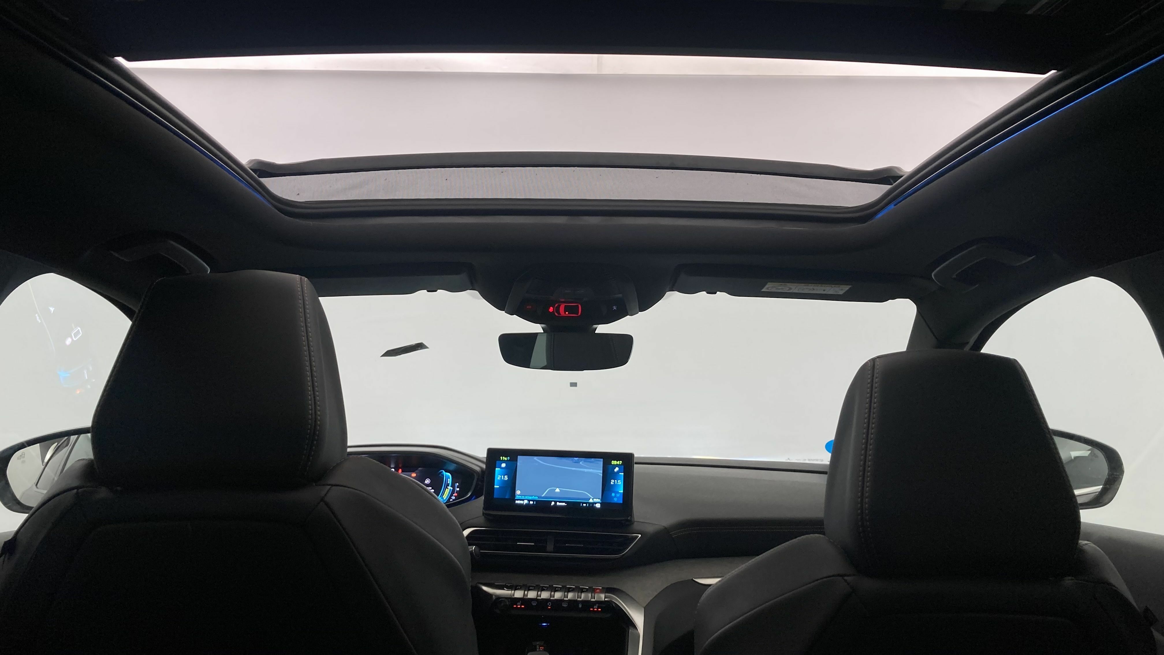 peugeot 3008 gt pack 1.6 HYBRID 300 EAT PHEV 2022 negro perla nera 34