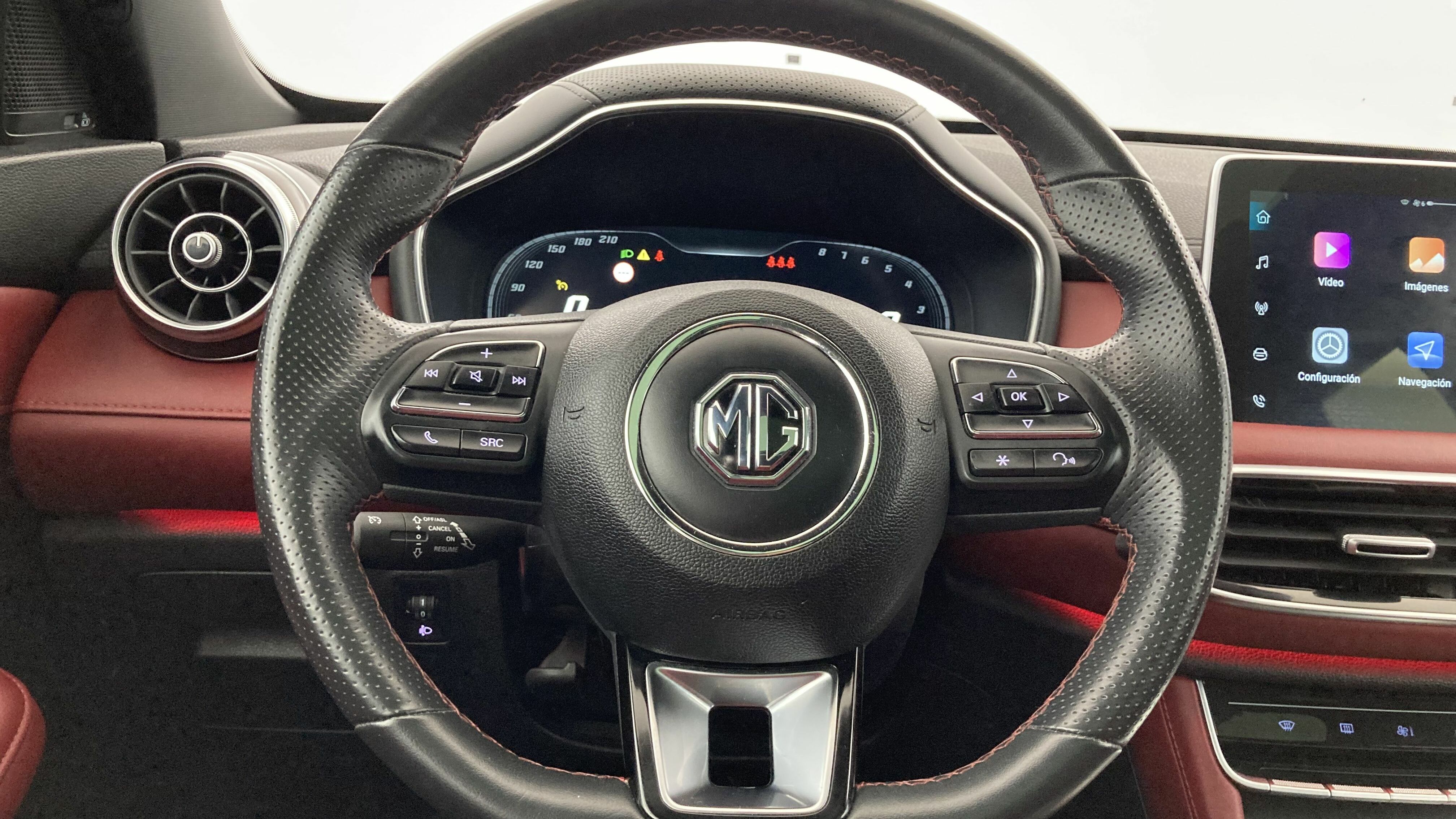 mg hs luxury 1.5 T-GDI 162 2023 dover white - wsb 17