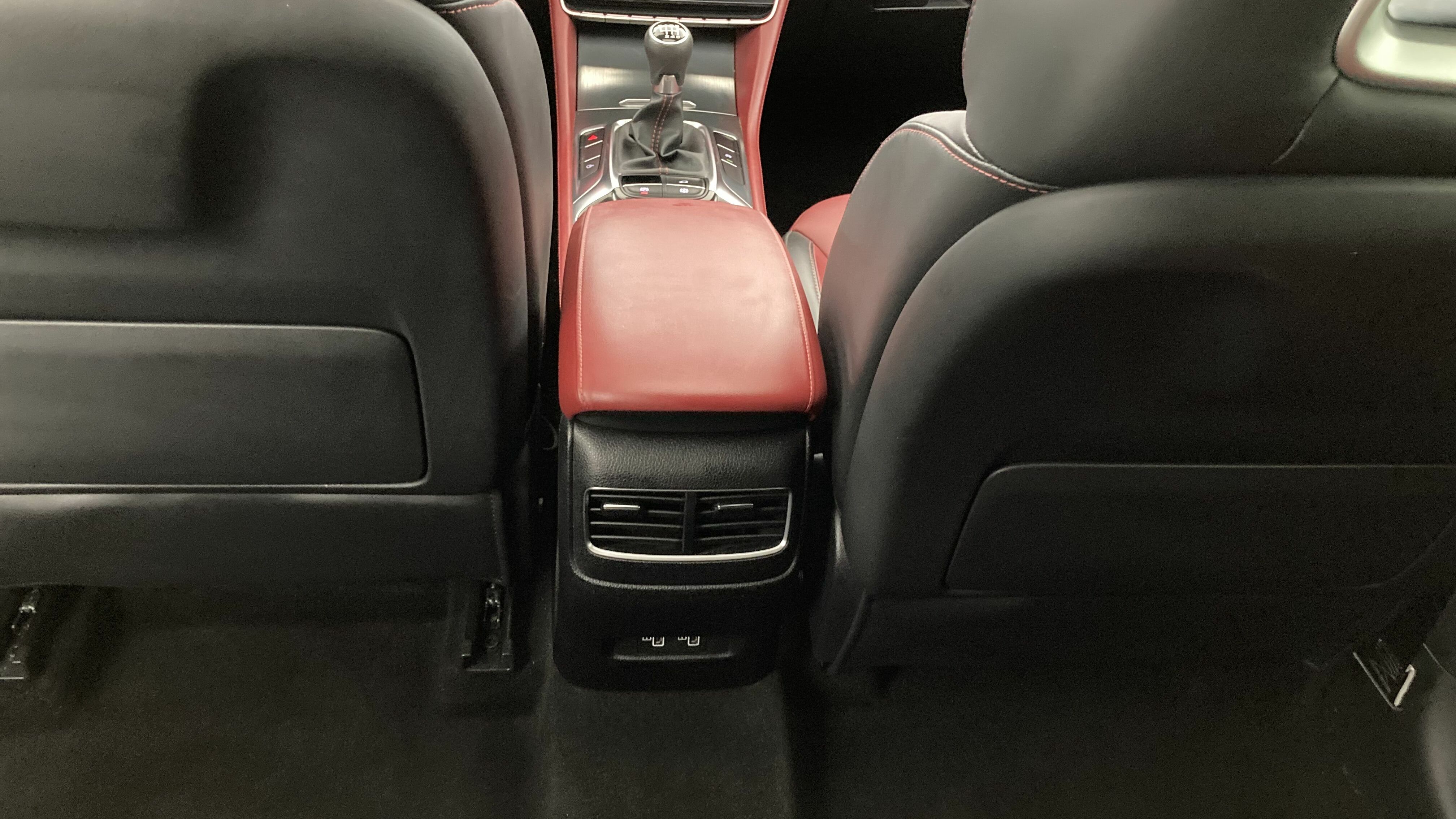 mg hs luxury 1.5 T-GDI 162 2023 dover white - wsb 22