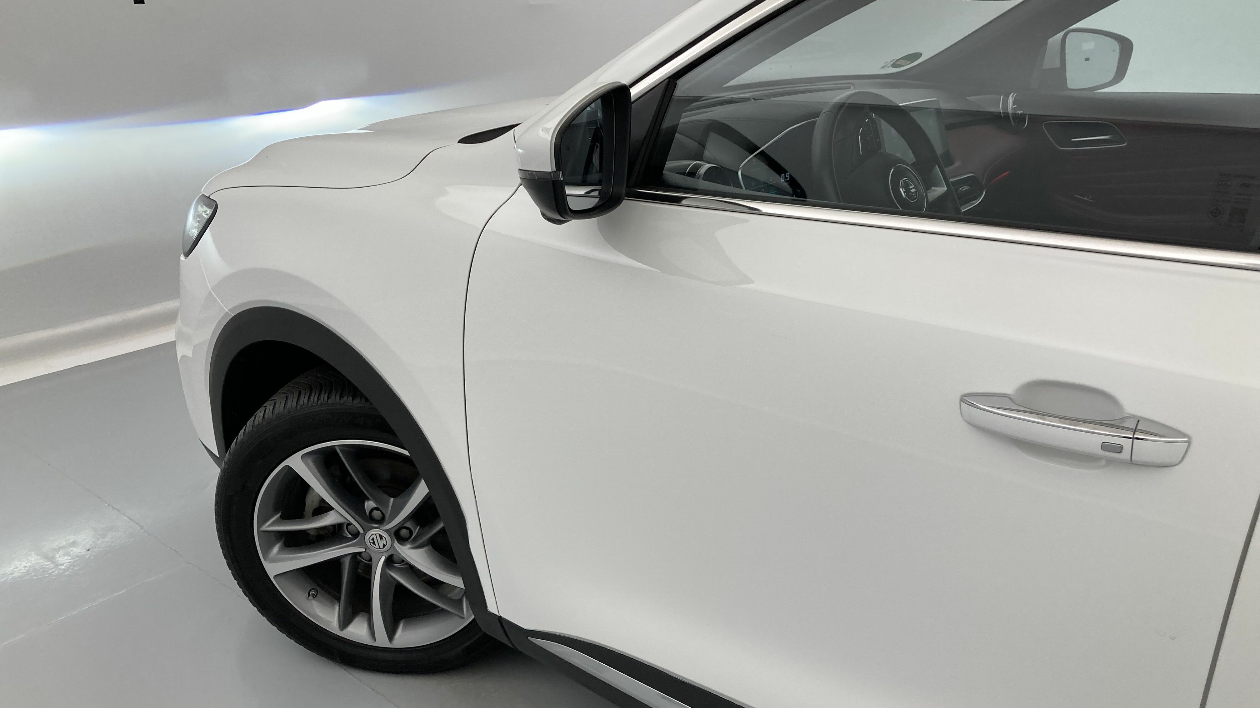 mg hs luxury 1.5 T-GDI 162 2023 dover white - wsb 28