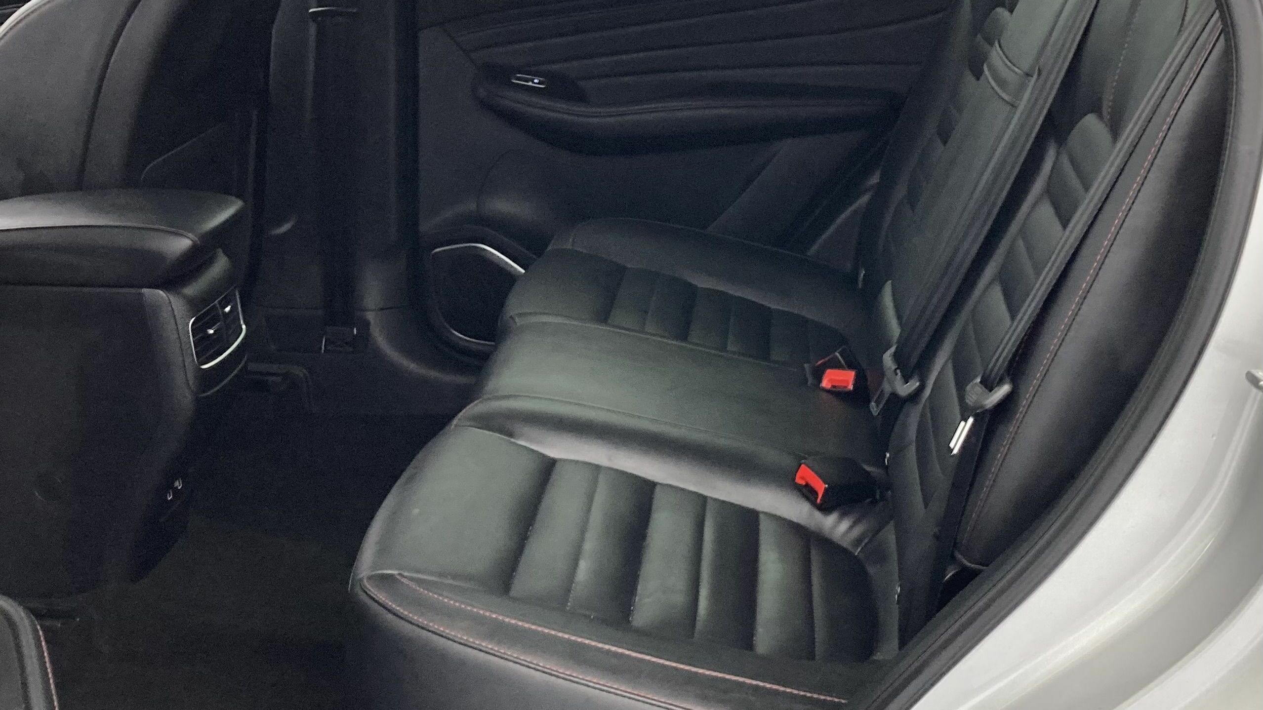 mg hs luxury 1.5 T-GDI 162 AT 2023 medal silver - ssa 21