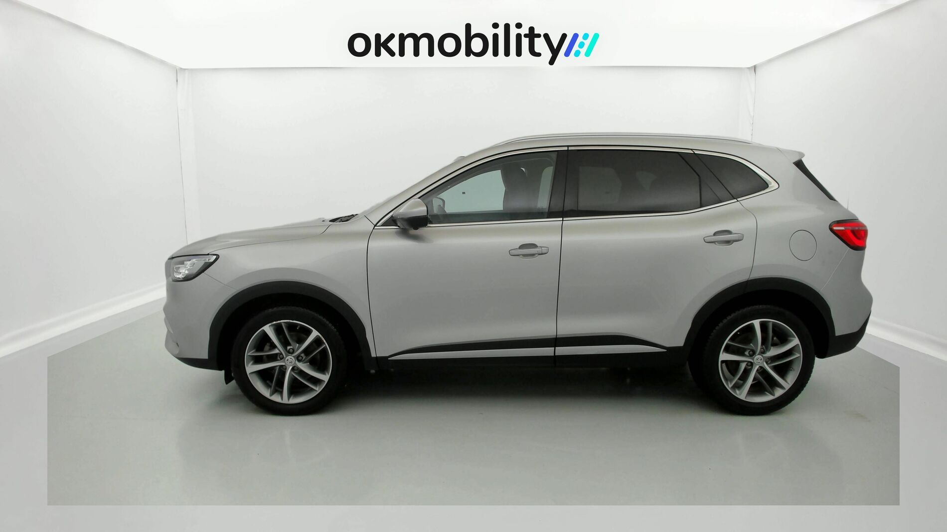 mg hs luxury 1.5 T-GDI 162 AT 2023 medal silver - ssa 7