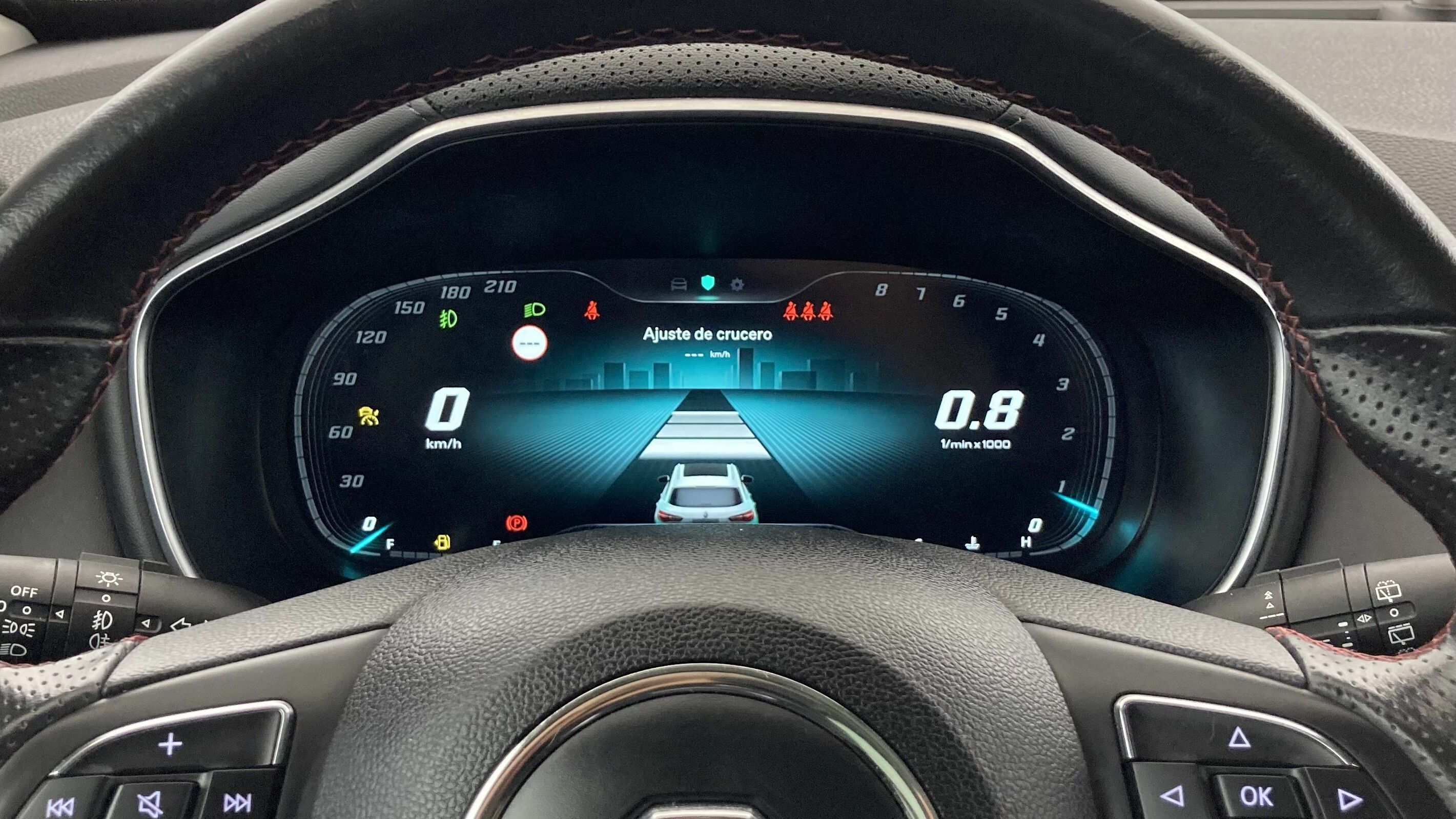 mg hs luxury 1.5 T-GDI 162 AT 2023 diamond red - rsj 18