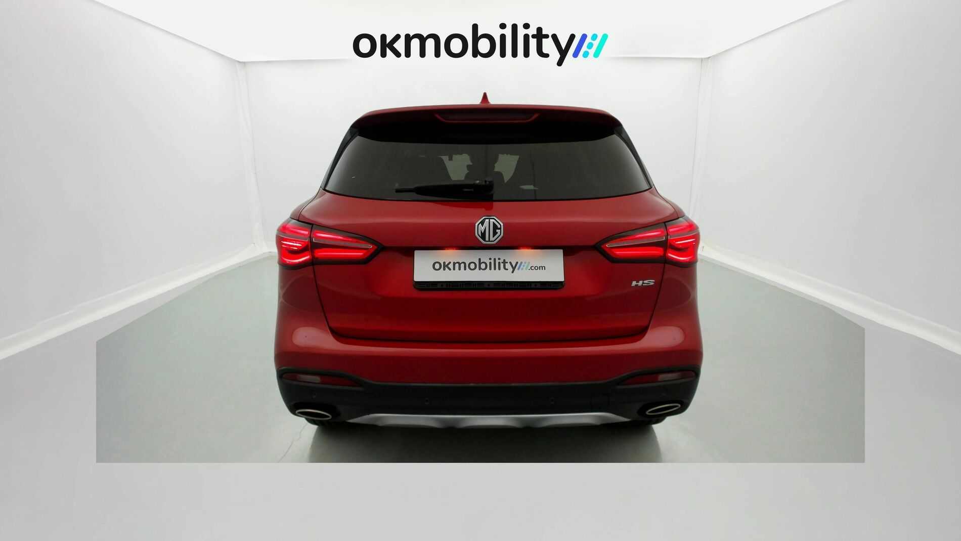 mg hs luxury 1.5 T-GDI 162 AT 2023 diamond red - rsj 10
