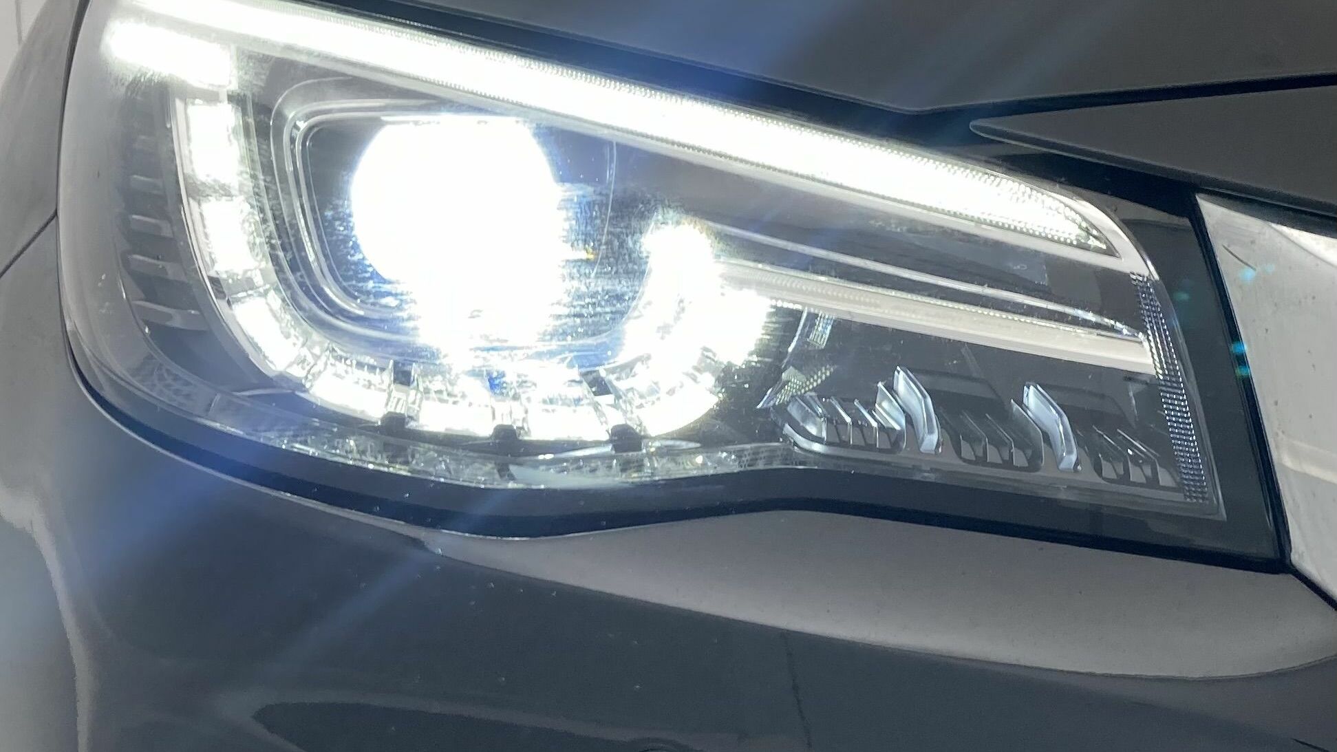 mg hs luxury 1.5 T-GDI 162 AT 2023 pebble black - pbc 29