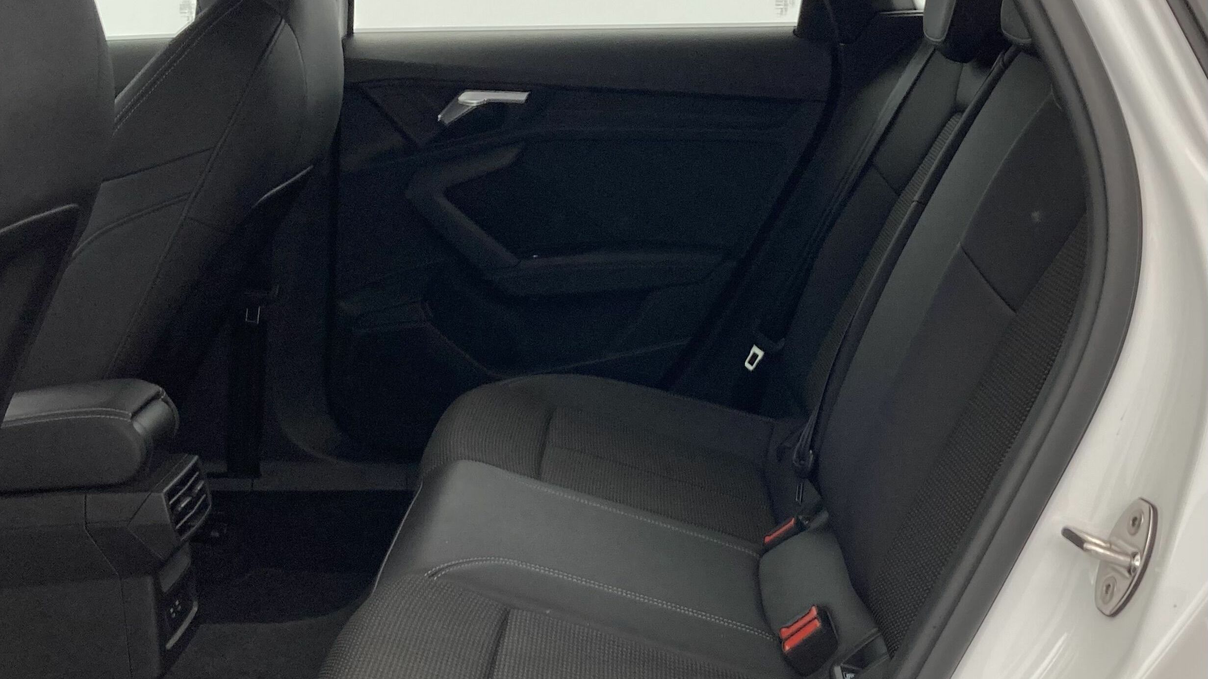 audi a3 sportback s line 35 TFSI 150 STRONIC 2023 ibis weiss 21