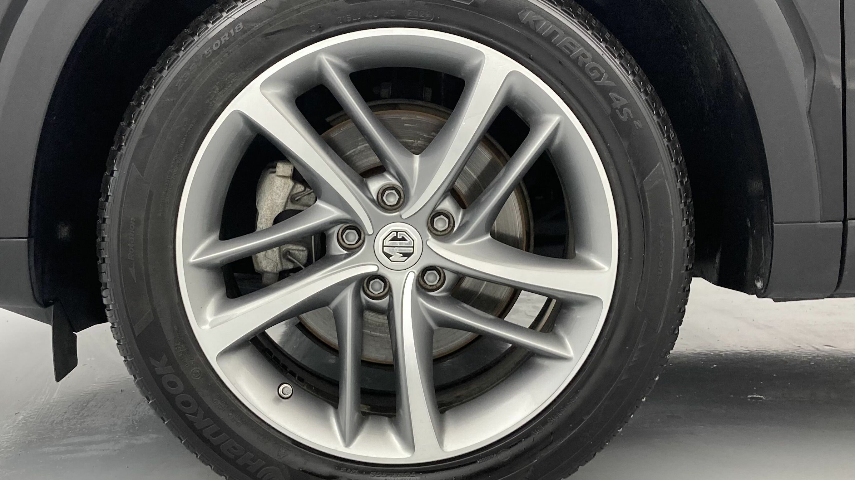 mg hs luxury 1.5 T-GDI 162 AT 2023 pebble black - pbc 27