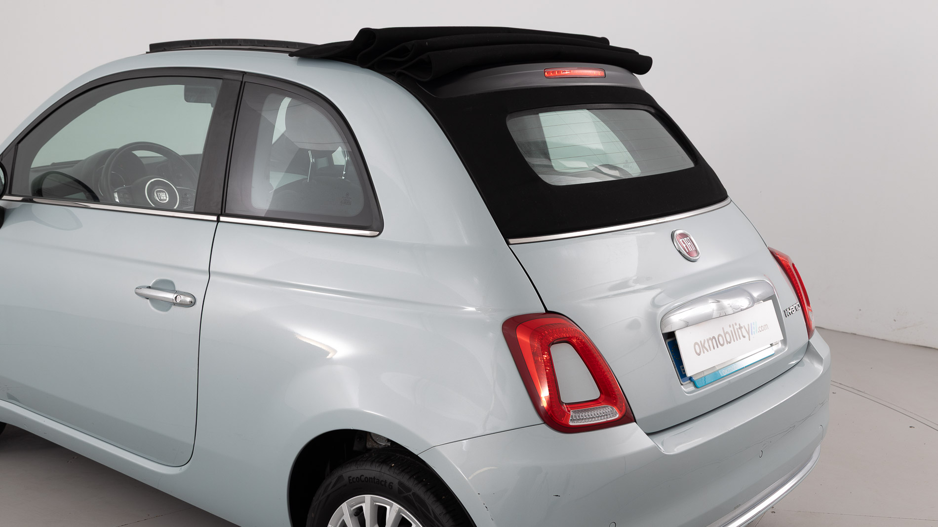 fiat 500c dolcevita 1.0 HYBRID 70 MHEV 2024 verde rugiada 38