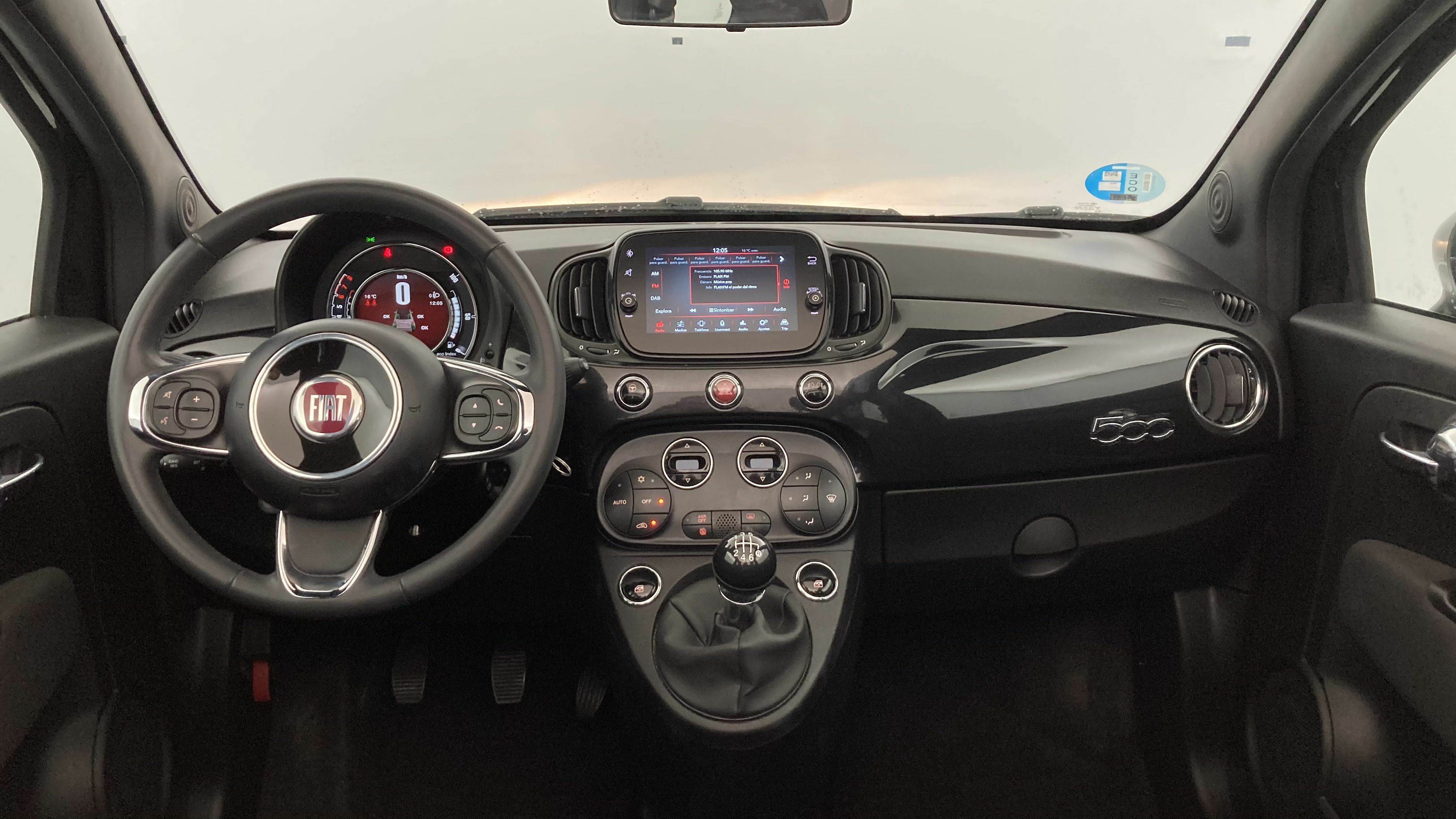 fiat 500c dolcevita 1.0 HYBRID 70 MHEV 2024 negro vesuvio 16