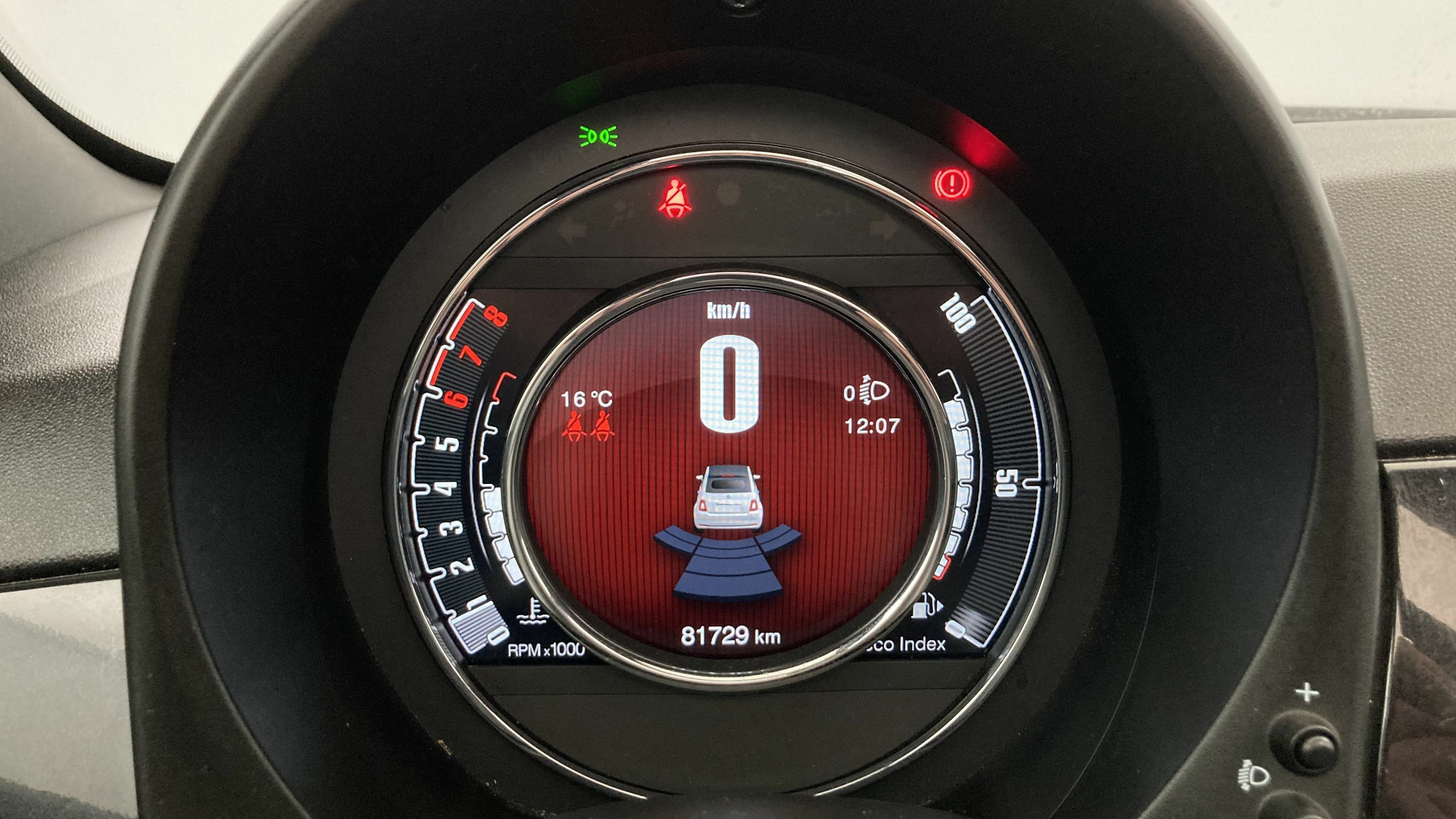 fiat 500c dolcevita 1.0 HYBRID 70 MHEV 2024 negro vesuvio 18
