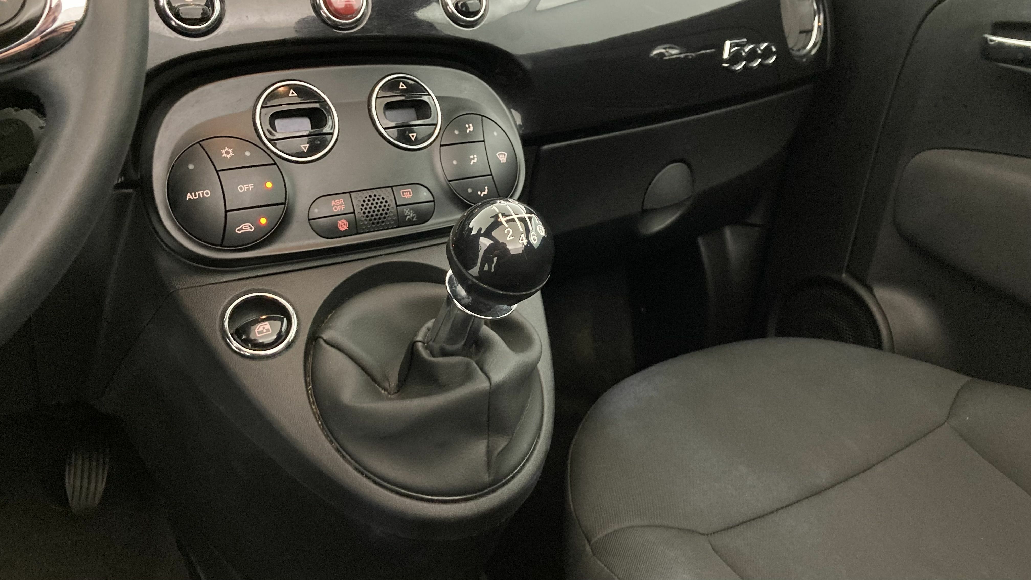 fiat 500c dolcevita 1.0 HYBRID 70 MHEV 2024 negro vesuvio 20