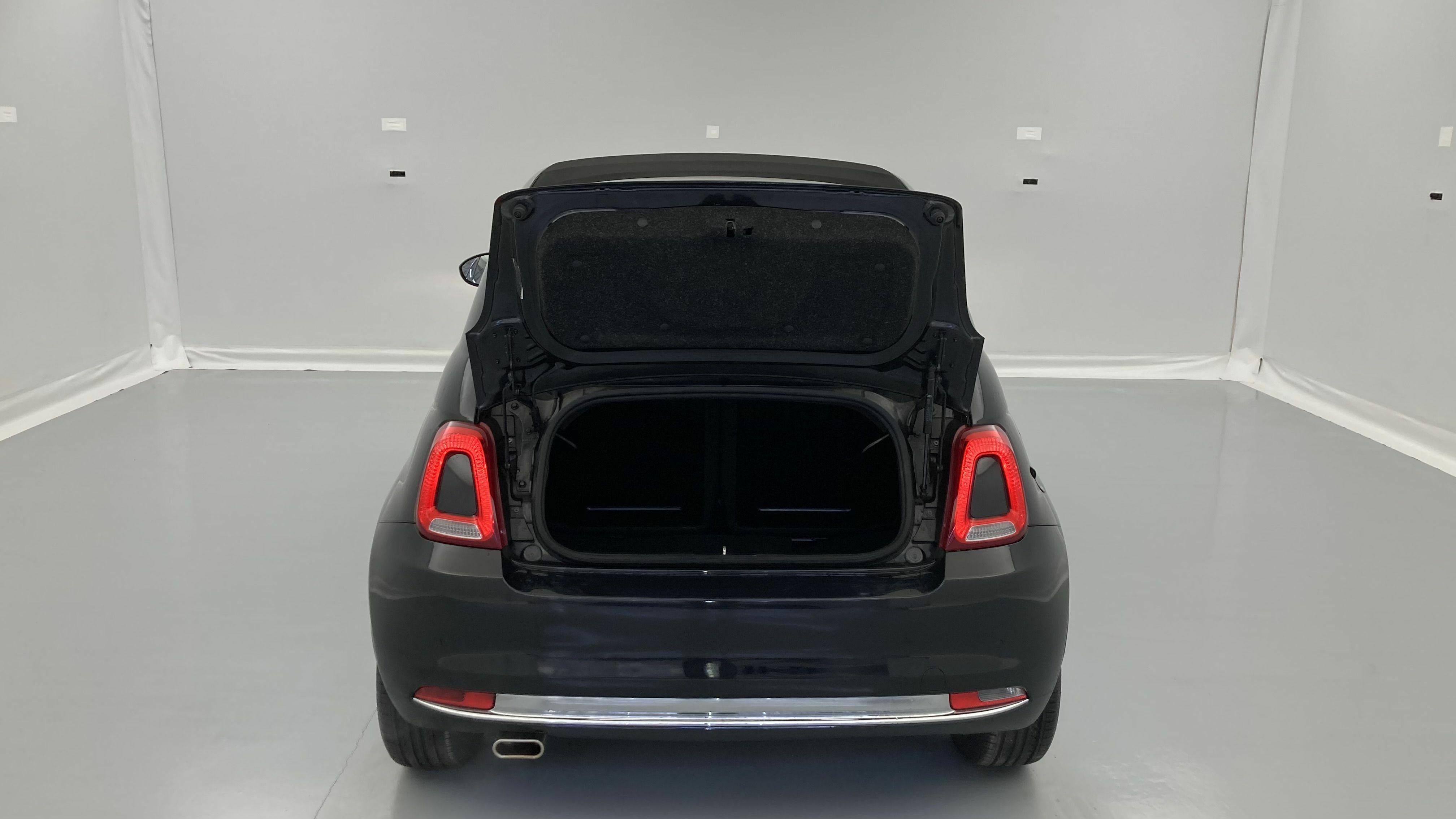 fiat 500c dolcevita 1.0 HYBRID 70 MHEV 2024 negro vesuvio 24
