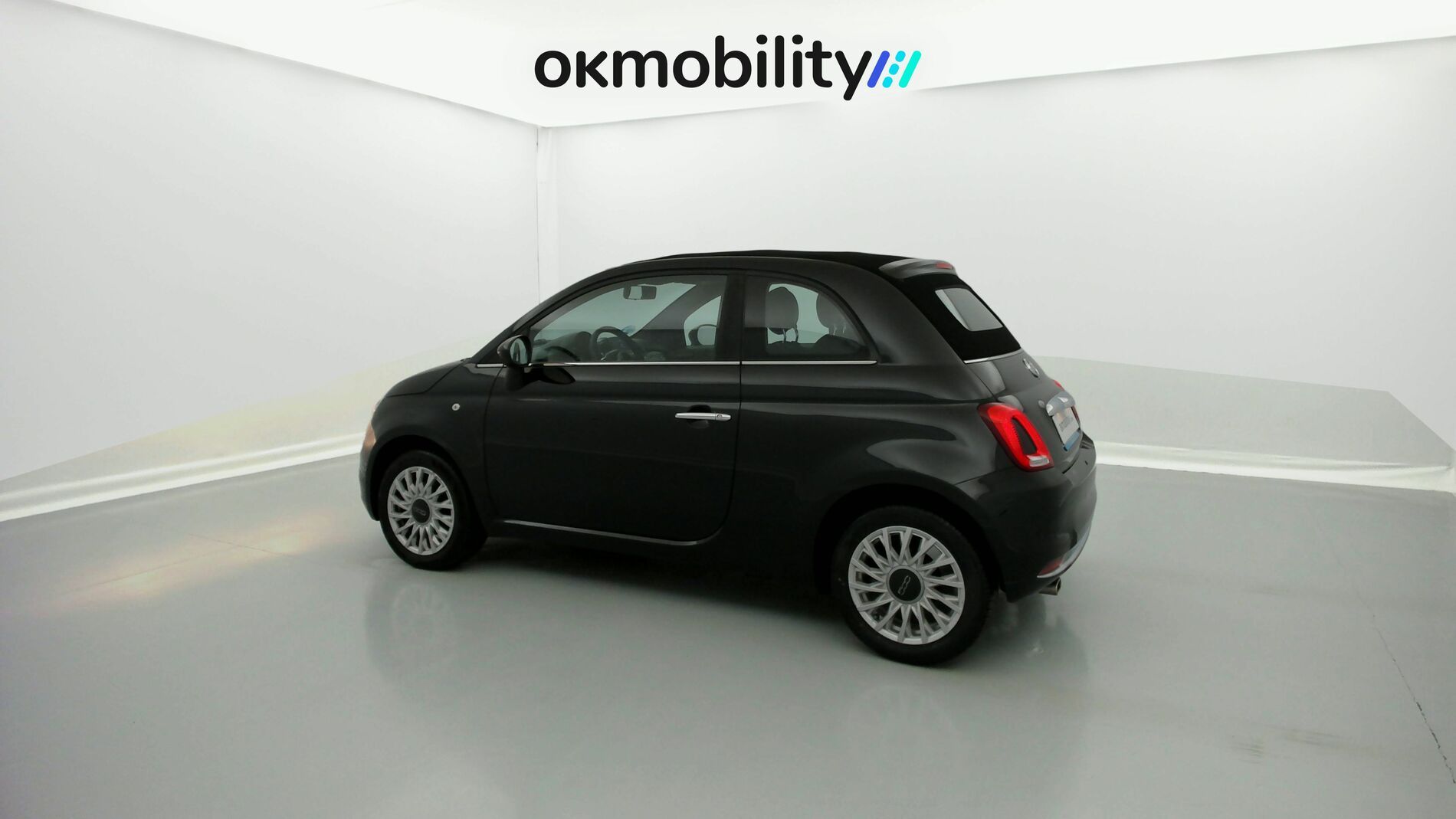 fiat 500c dolcevita 1.0 HYBRID 70 MHEV 2024 negro vesuvio 8