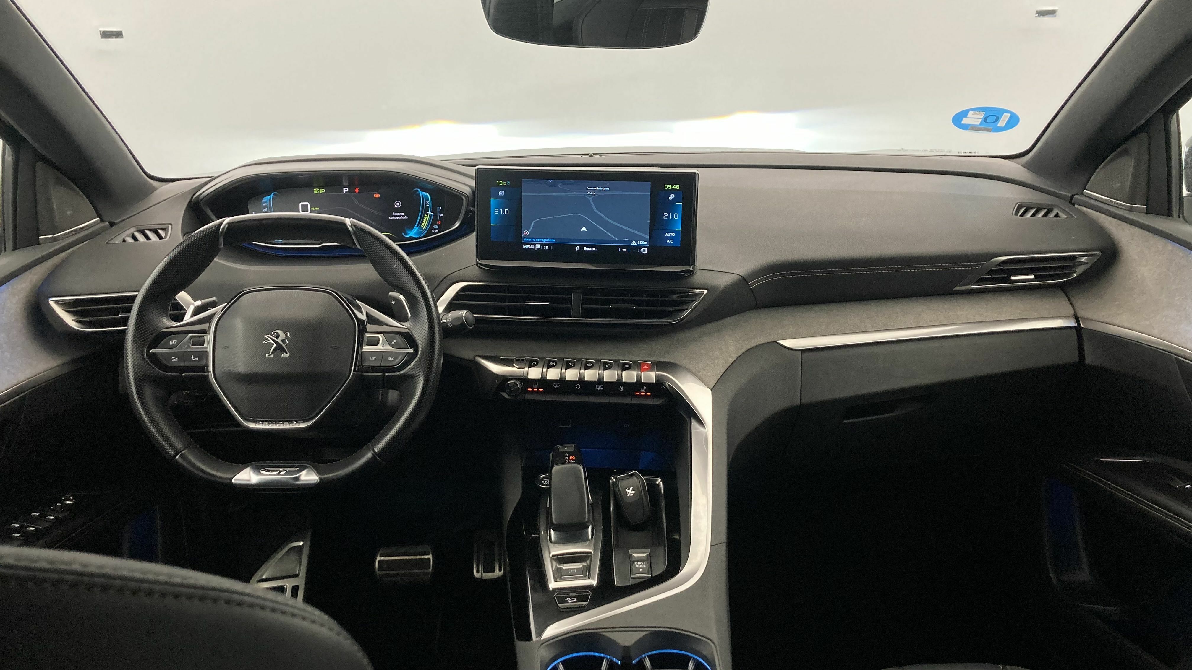 peugeot 3008 gt pack 1.6 HYBRID 300 EAT PHEV 2022 negro perla nera 11