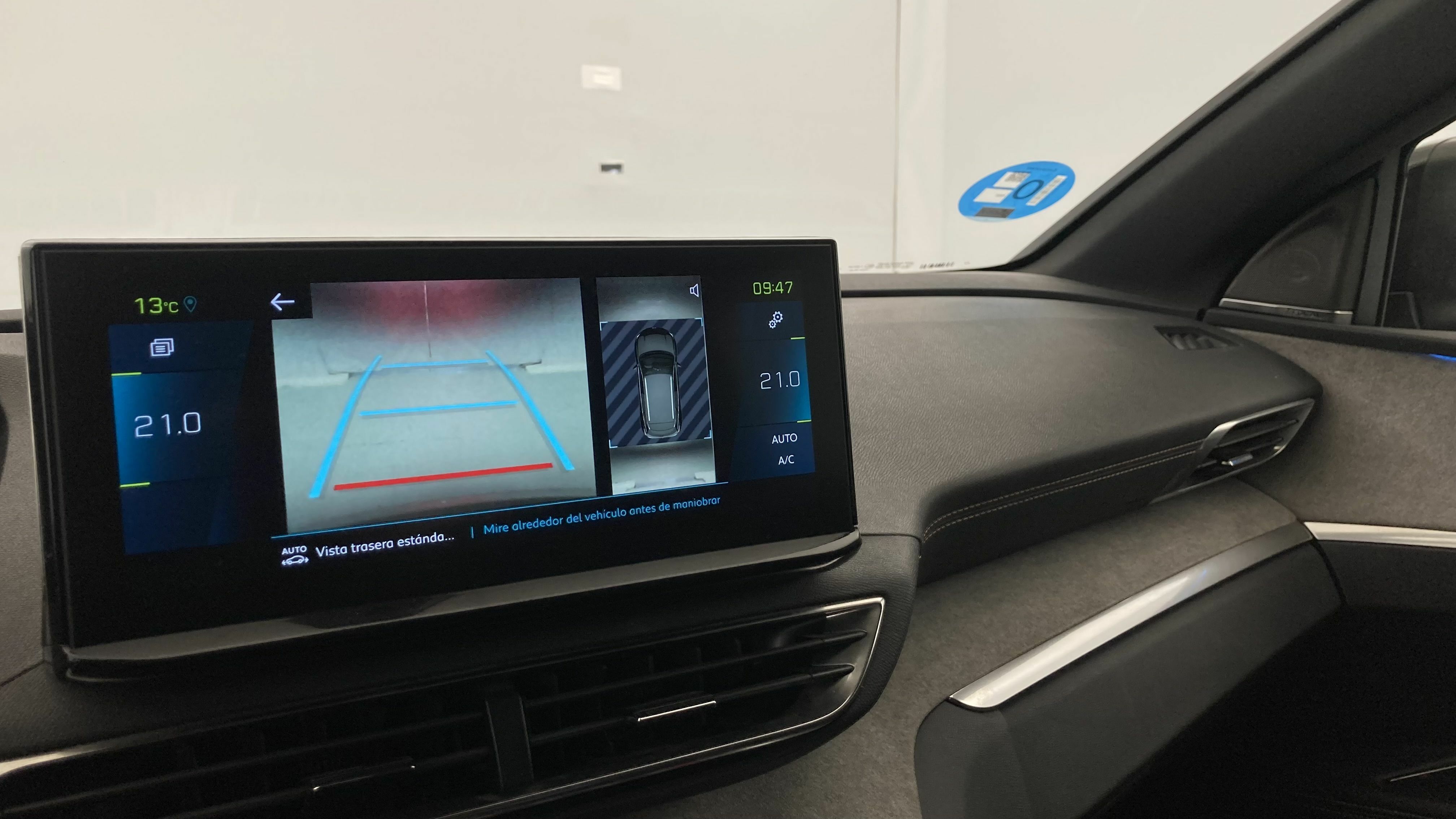 peugeot 3008 gt pack 1.6 HYBRID 300 EAT PHEV 2022 negro perla nera 14