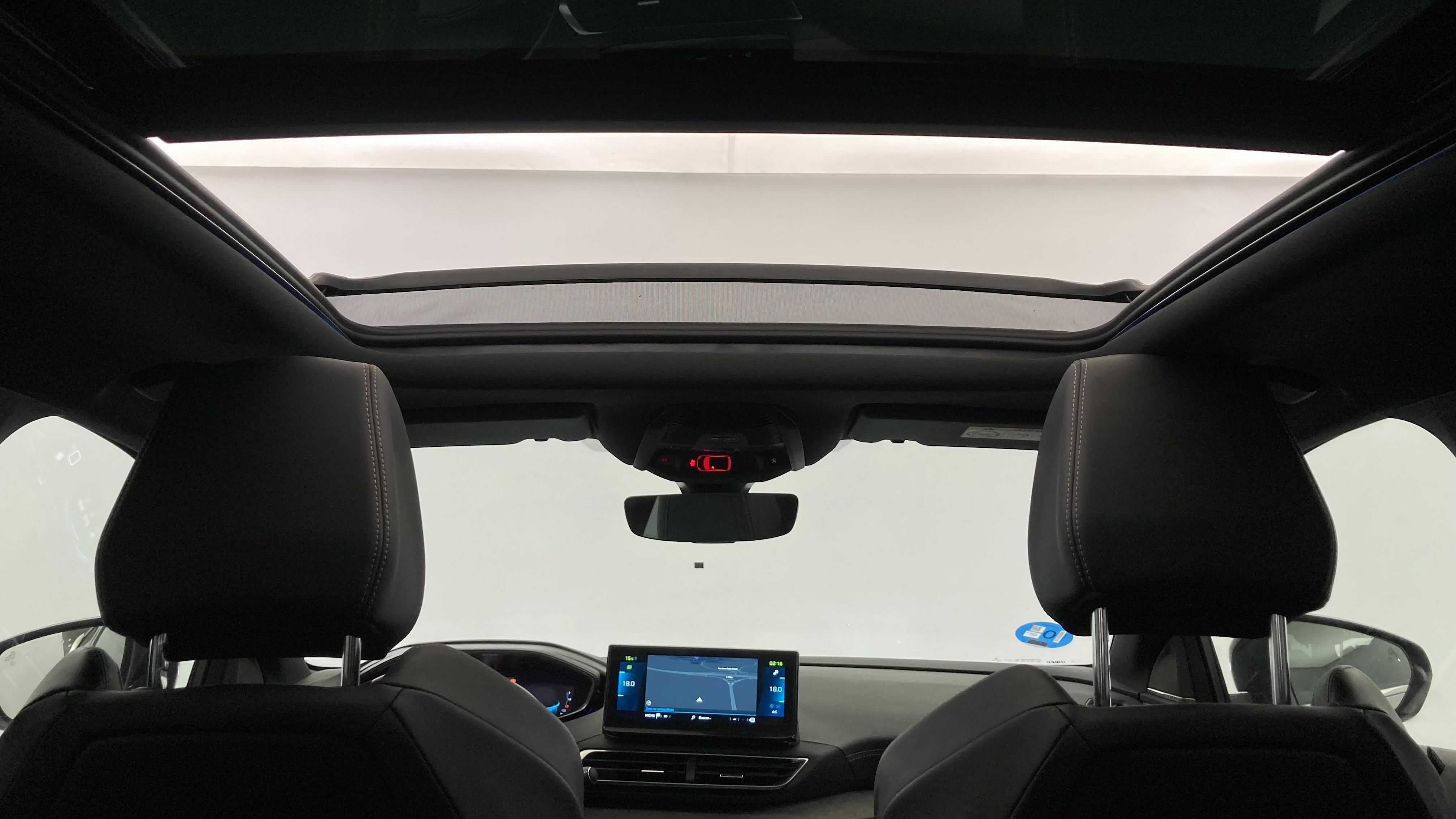 peugeot 3008 gt pack 1.6 HYBRID 300 EAT PHEV 2022 gris artense / negro 33