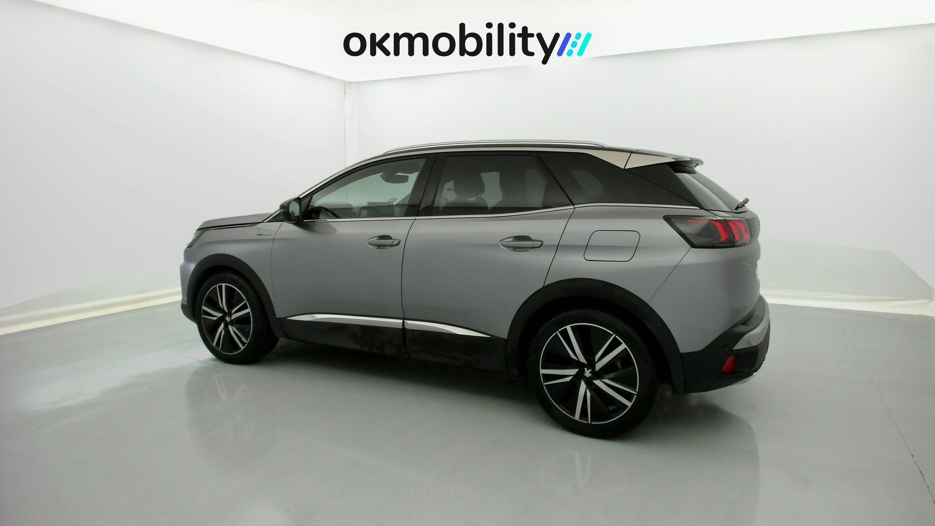 peugeot 3008 gt pack 1.6 HYBRID 300 EAT PHEV 2022 gris artense / negro 7