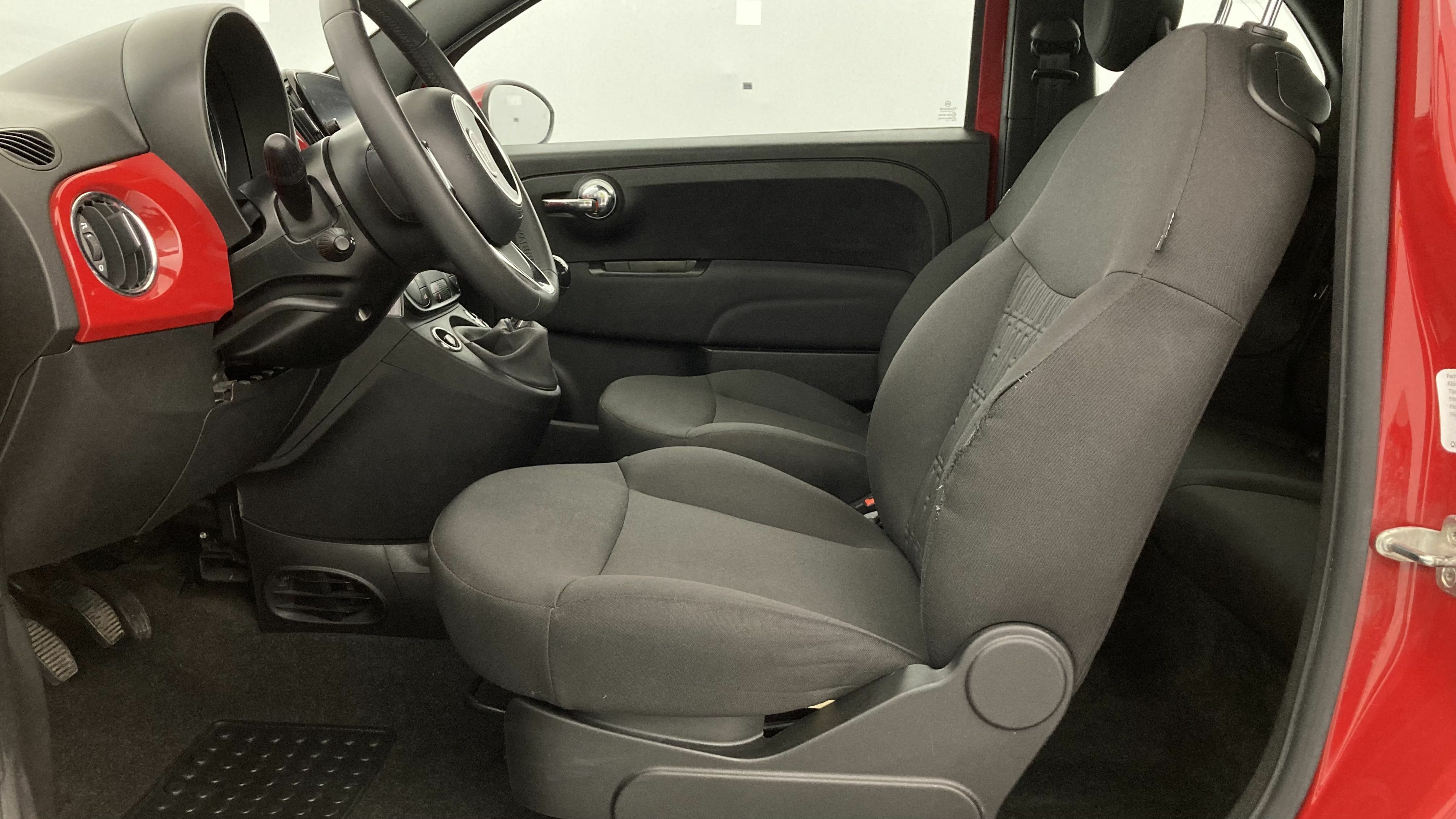 fiat 500c dolcevita 1.0 HYBRID 70 MHEV 2024 rojo passione 3