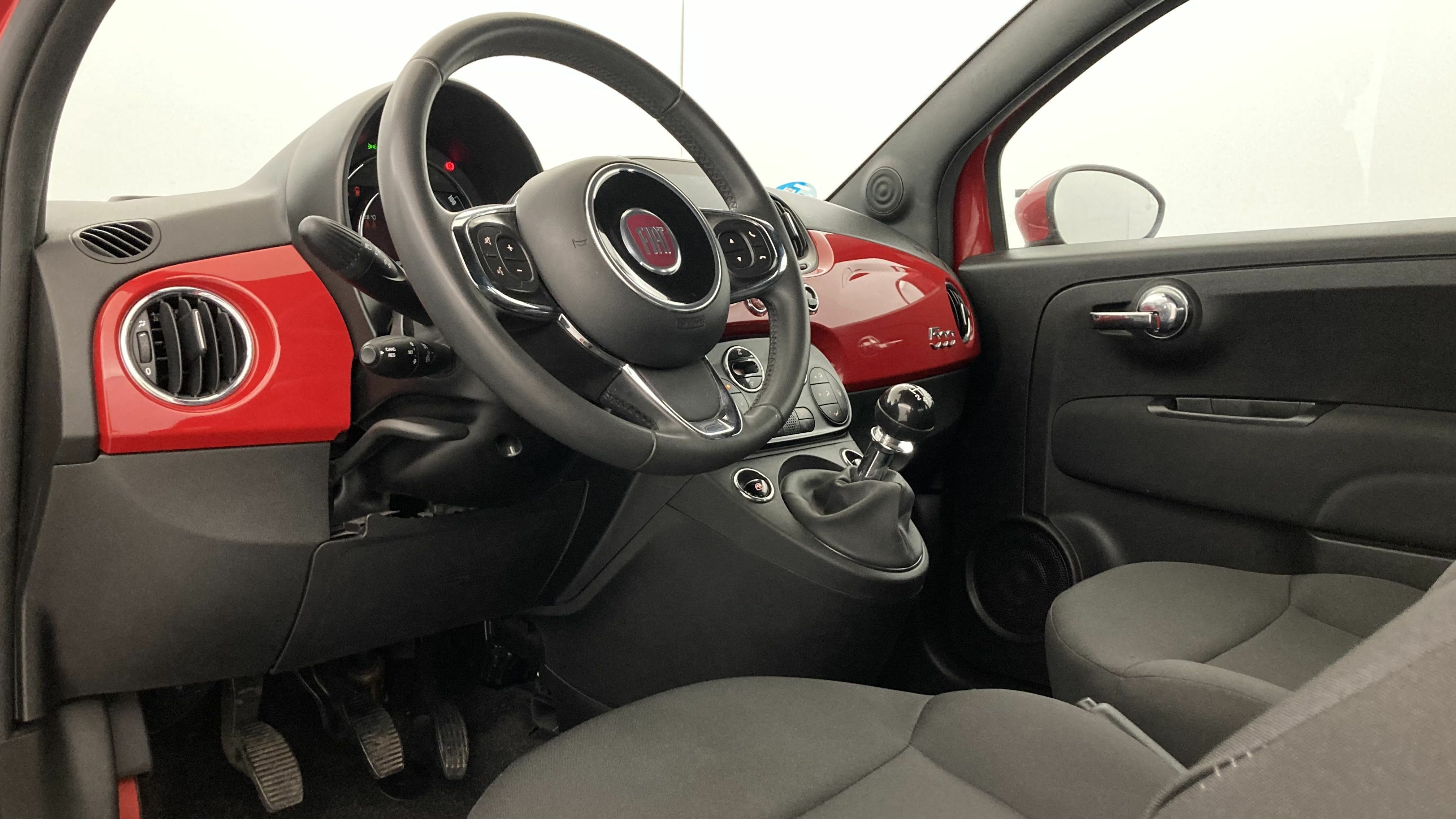 fiat 500c dolcevita 1.0 HYBRID 70 MHEV 2024 rojo passione 4