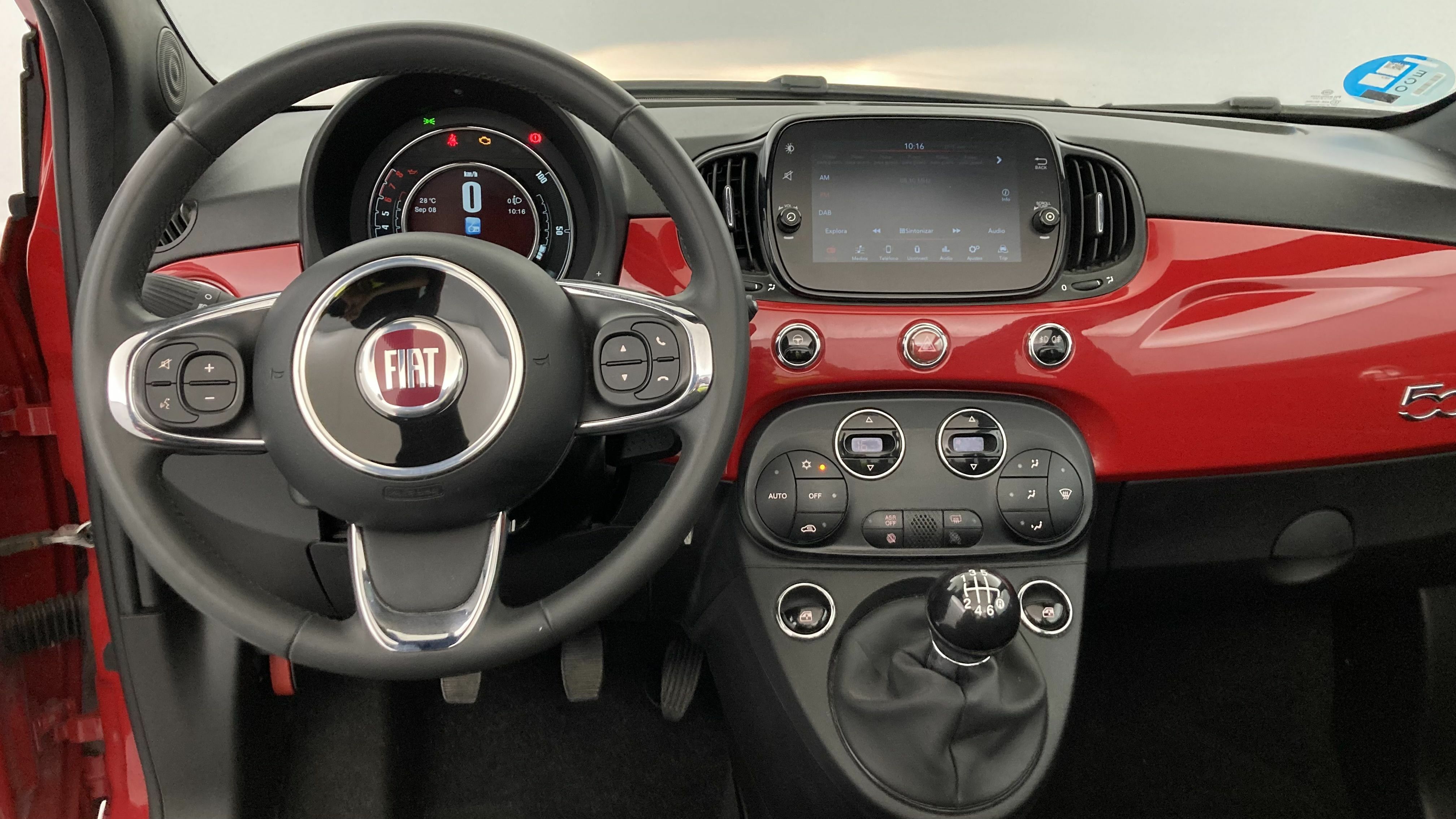 fiat 500c dolcevita 1.0 HYBRID 70 MHEV 2024 rojo passione 5