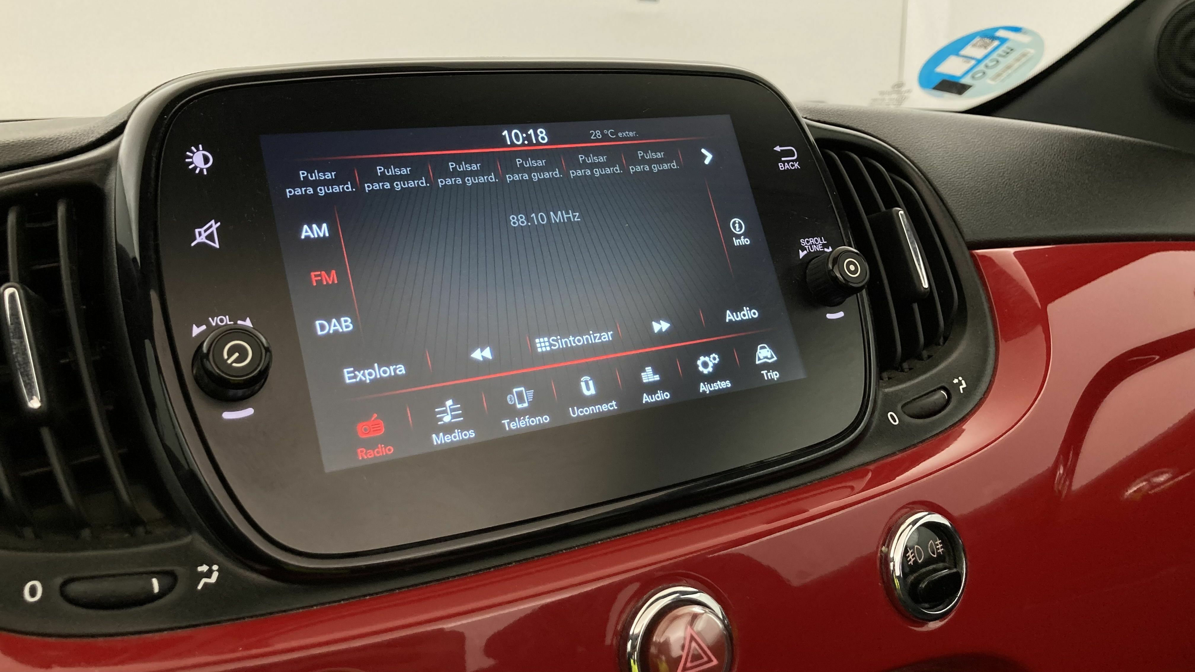 fiat 500c dolcevita 1.0 HYBRID 70 MHEV 2024 rojo passione 9