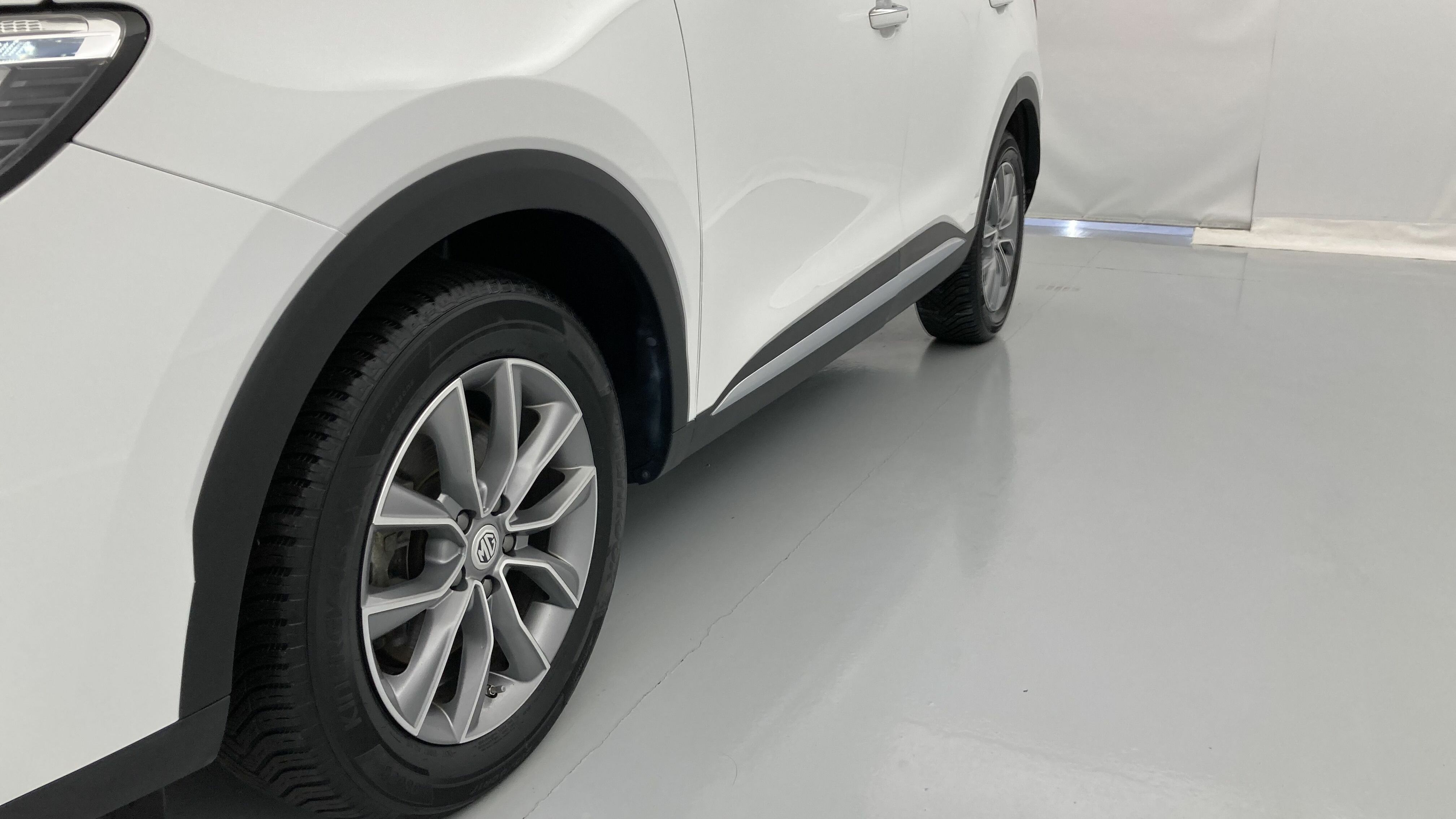 mg hs comfort 1.5 T-GDI 162 2023 dover white - wsb 26