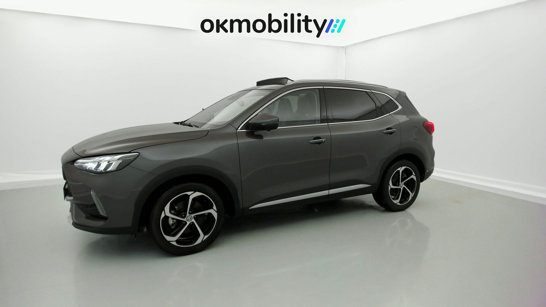 mg hs luxury 1.5 T-GDI 162 AT 2024 iron oxide grey 5