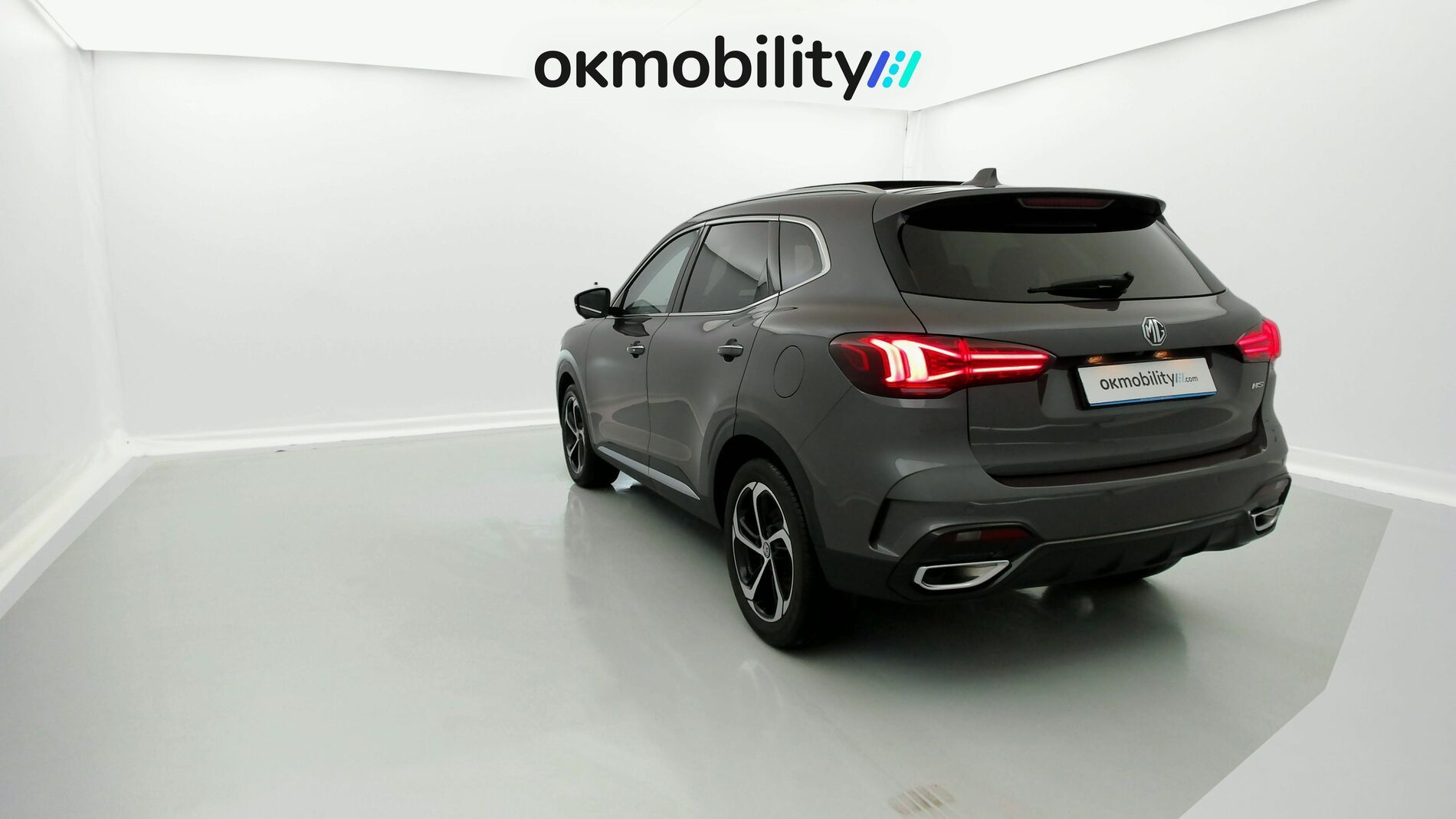 mg hs luxury 1.5 T-GDI 162 AT 2024 iron oxide grey 9