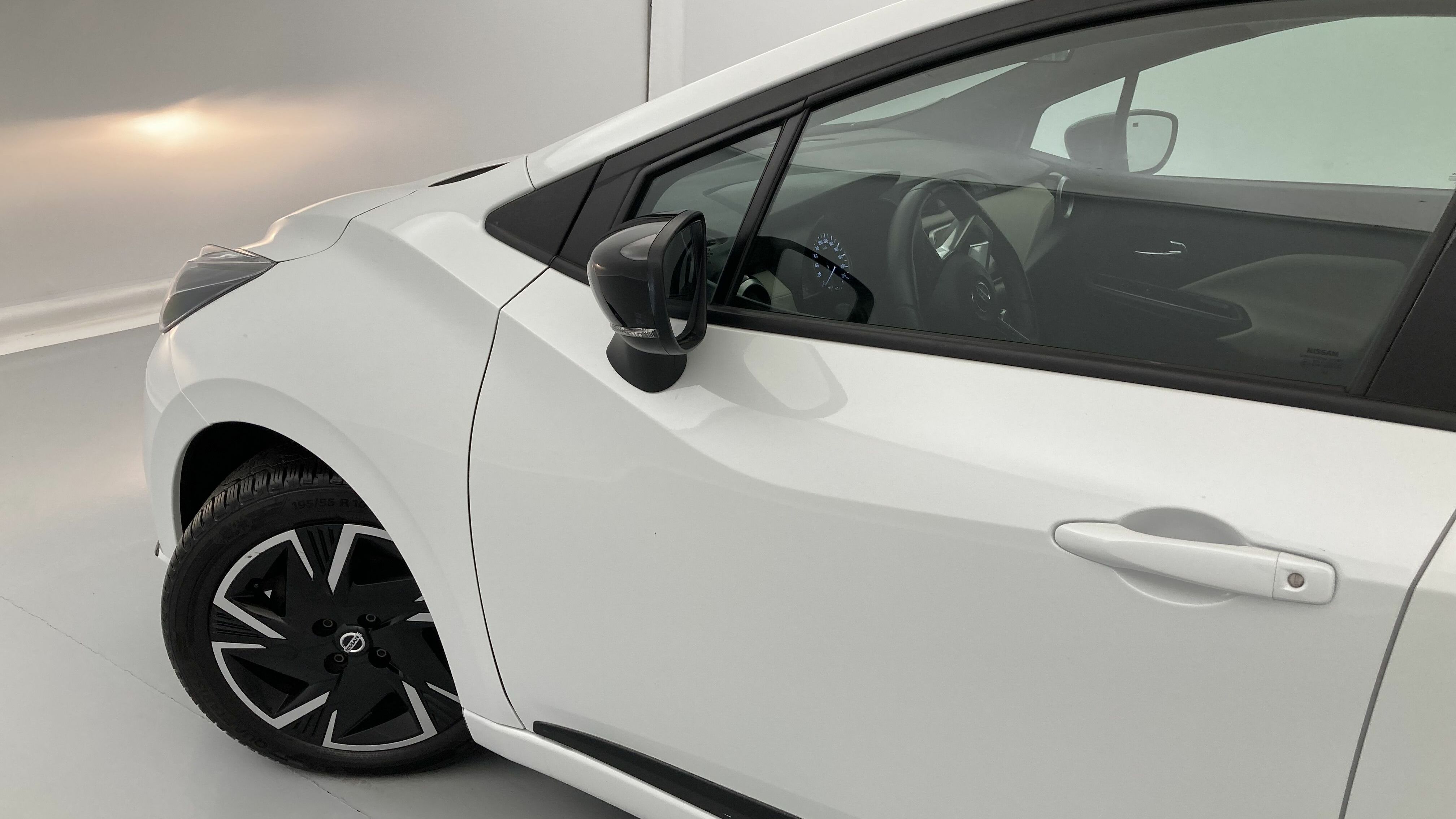 nissan micra n-design 1.0 IG-T 92 2022 white glaze 29