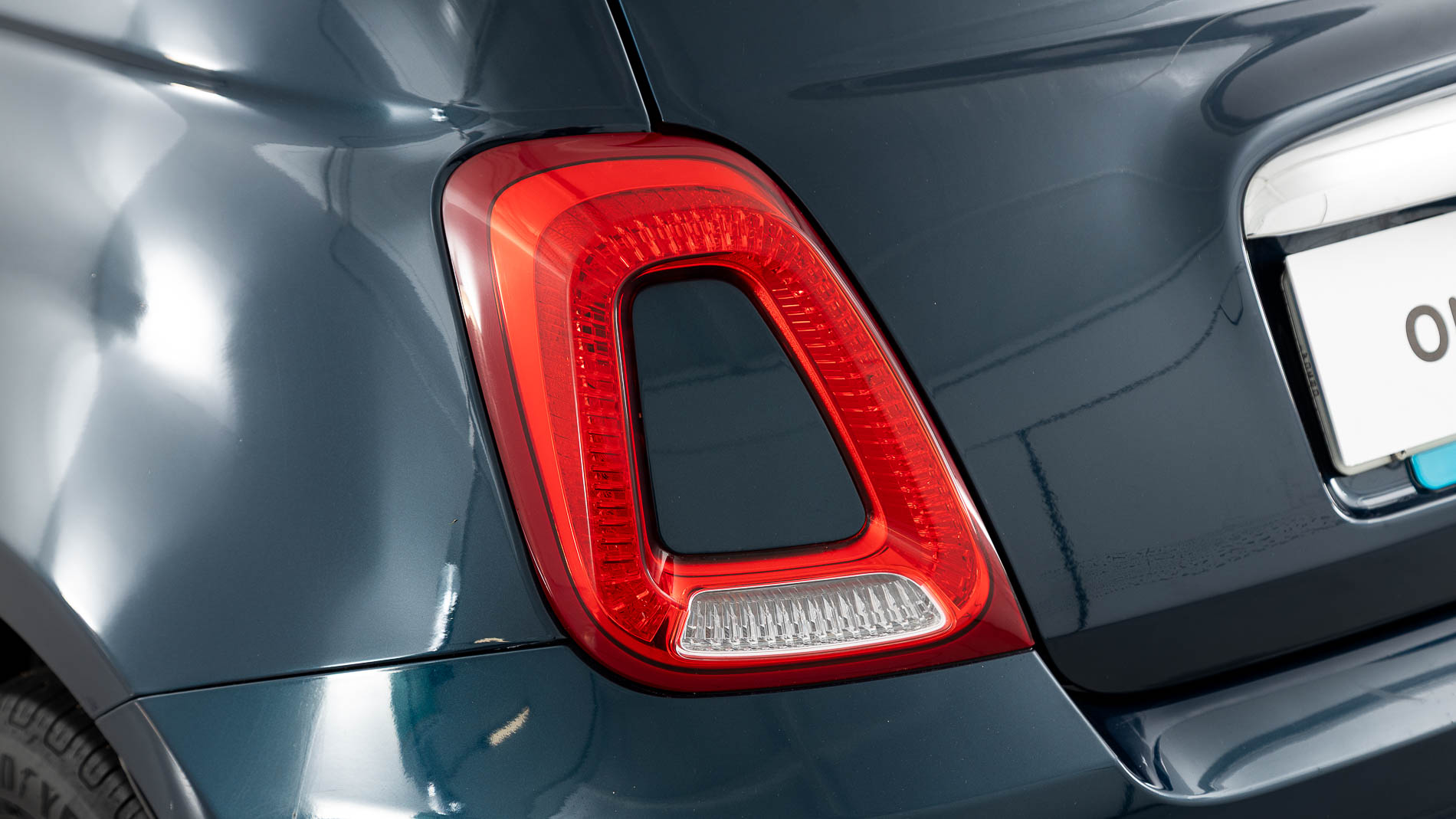 fiat 500c dolcevita 1.0 HYBRID 70 MHEV 2024 azul di pinto di blu 30