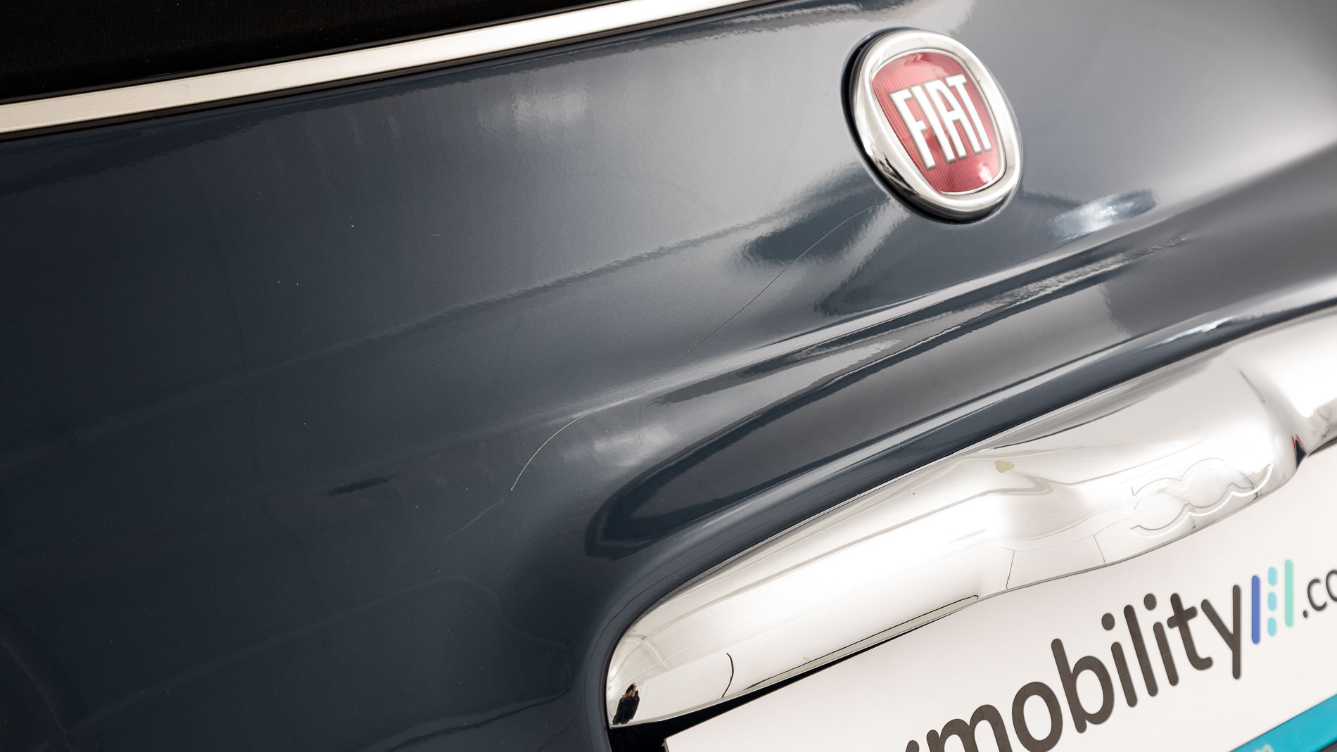 fiat 500c dolcevita 1.0 HYBRID 70 MHEV 2024 azul di pinto di blu 31