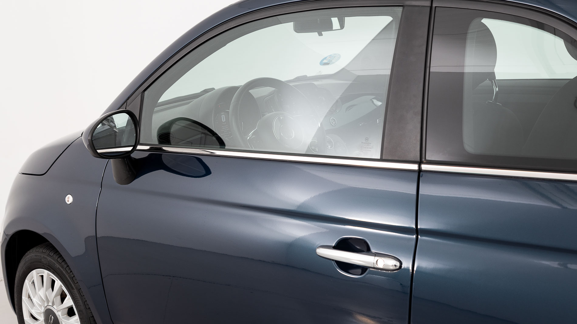 fiat 500c dolcevita 1.0 HYBRID 70 MHEV 2024 azul di pinto di blu 37