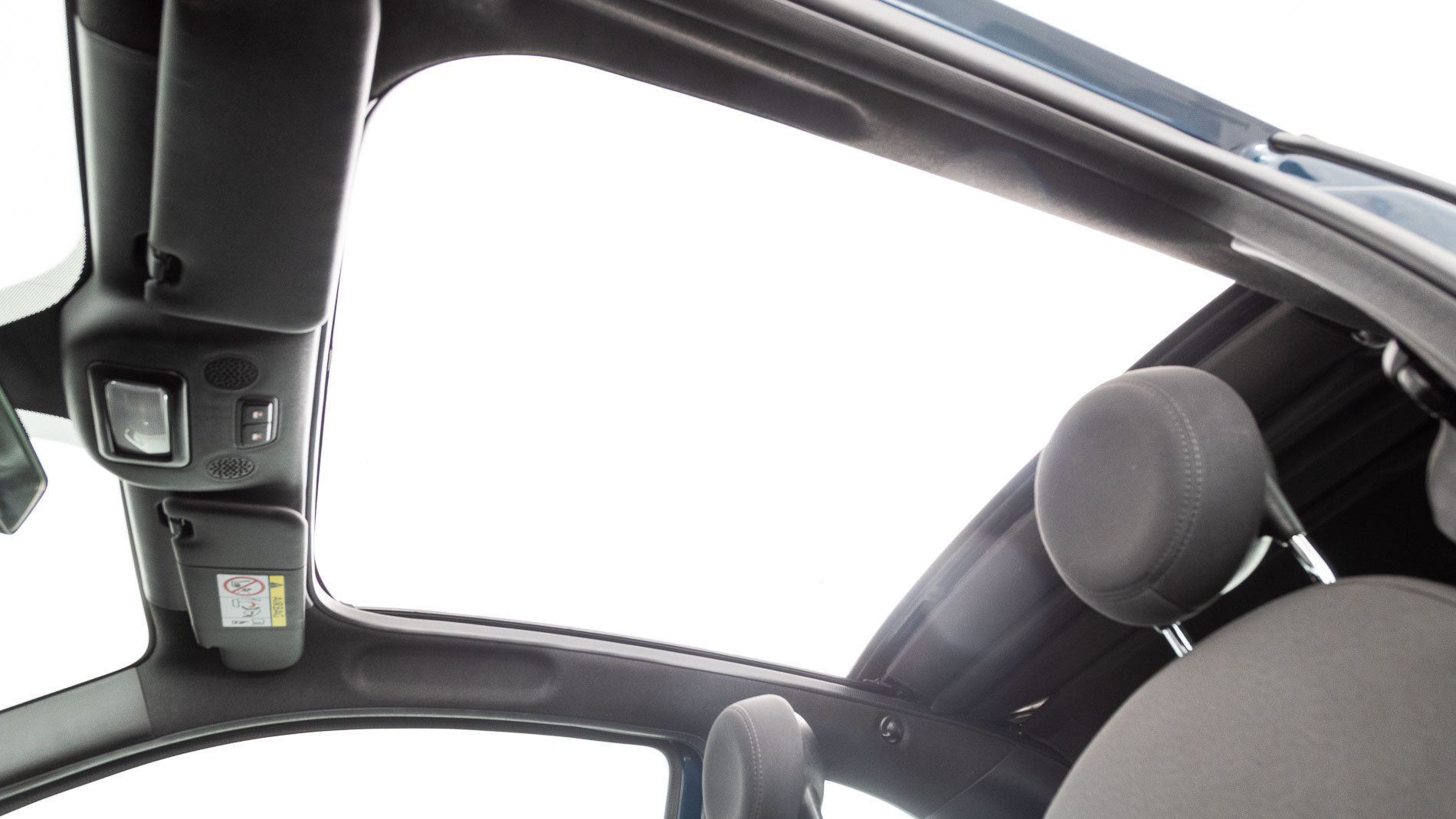 fiat 500c dolcevita 1.0 HYBRID 70 MHEV 2024 azul di pinto di blu 40