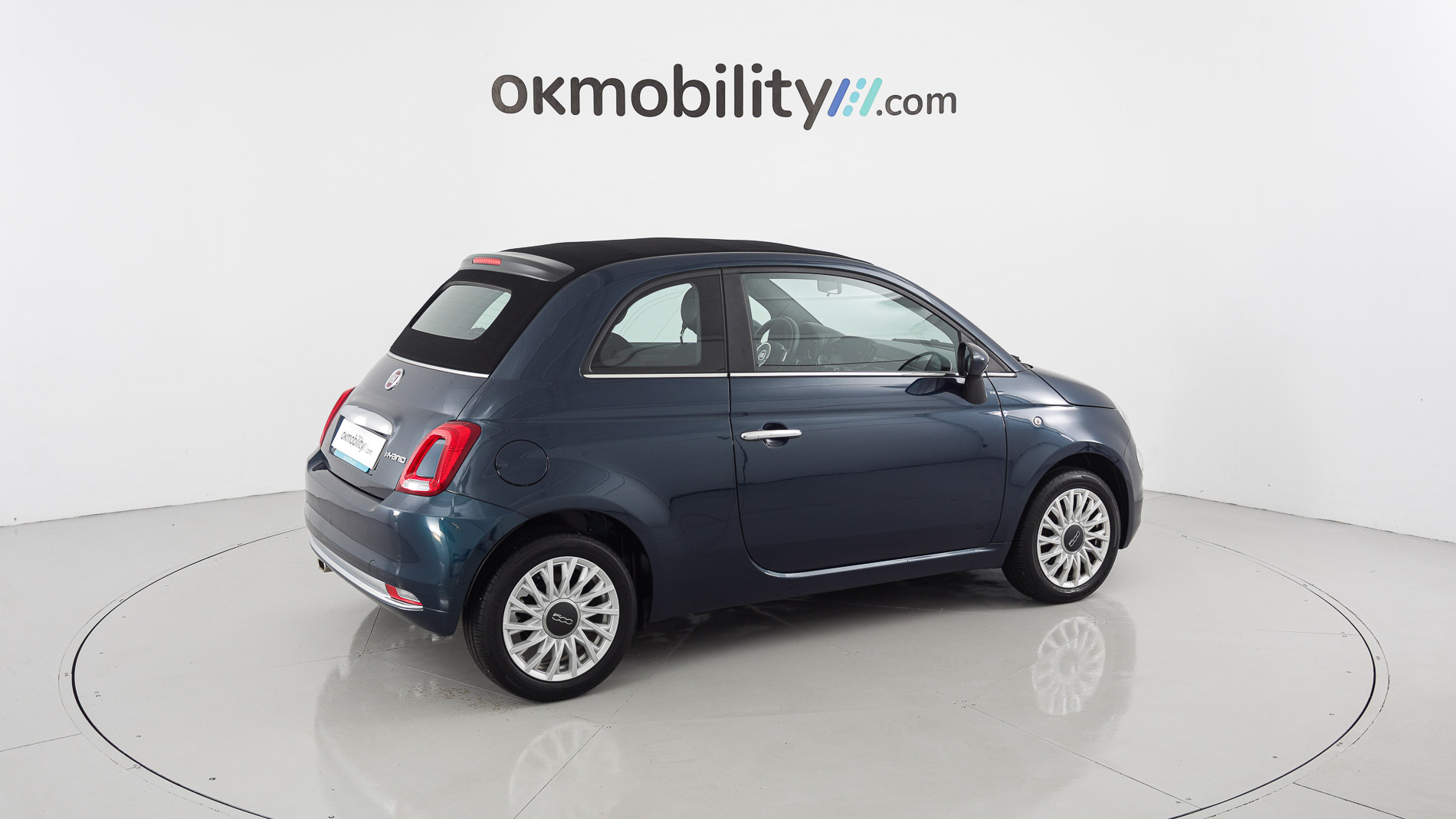 fiat 500c dolcevita 1.0 HYBRID 70 MHEV 2024 azul di pinto di blu 12