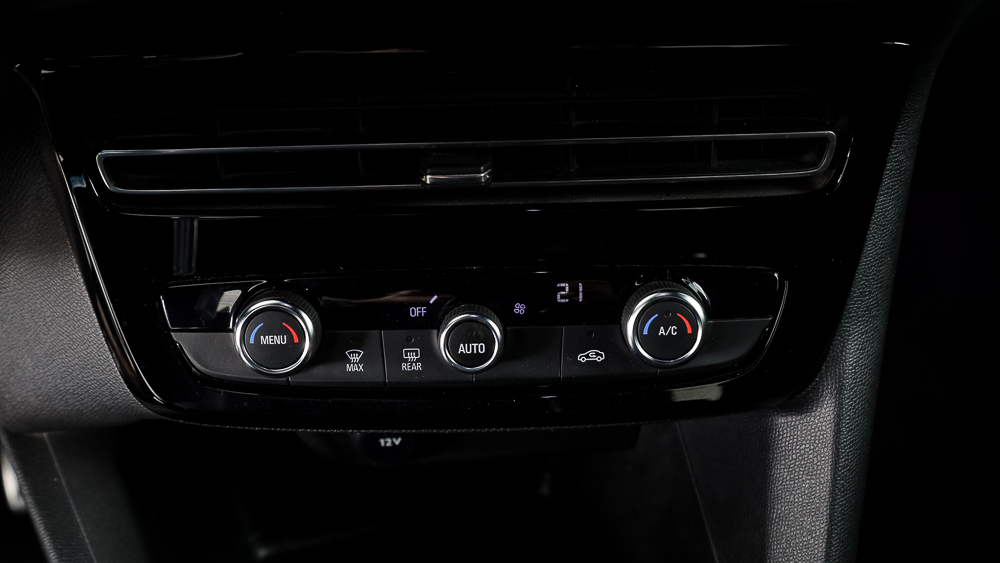 opel mokka gs 1.2T 130 2023 artkis white 18