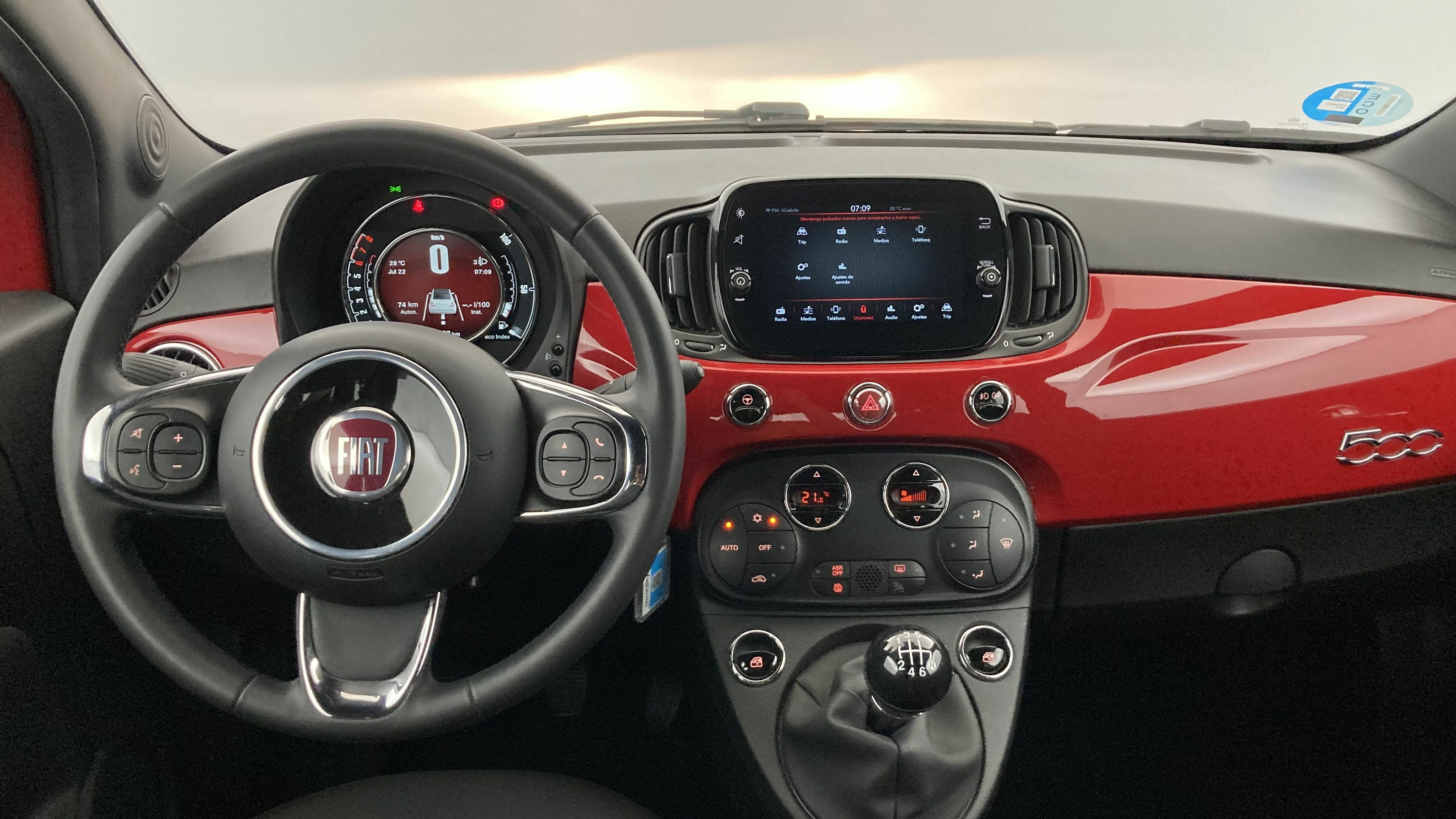 fiat 500c dolcevita 1.0 HYBRID 70 MHEV 2024 rojo passione 16